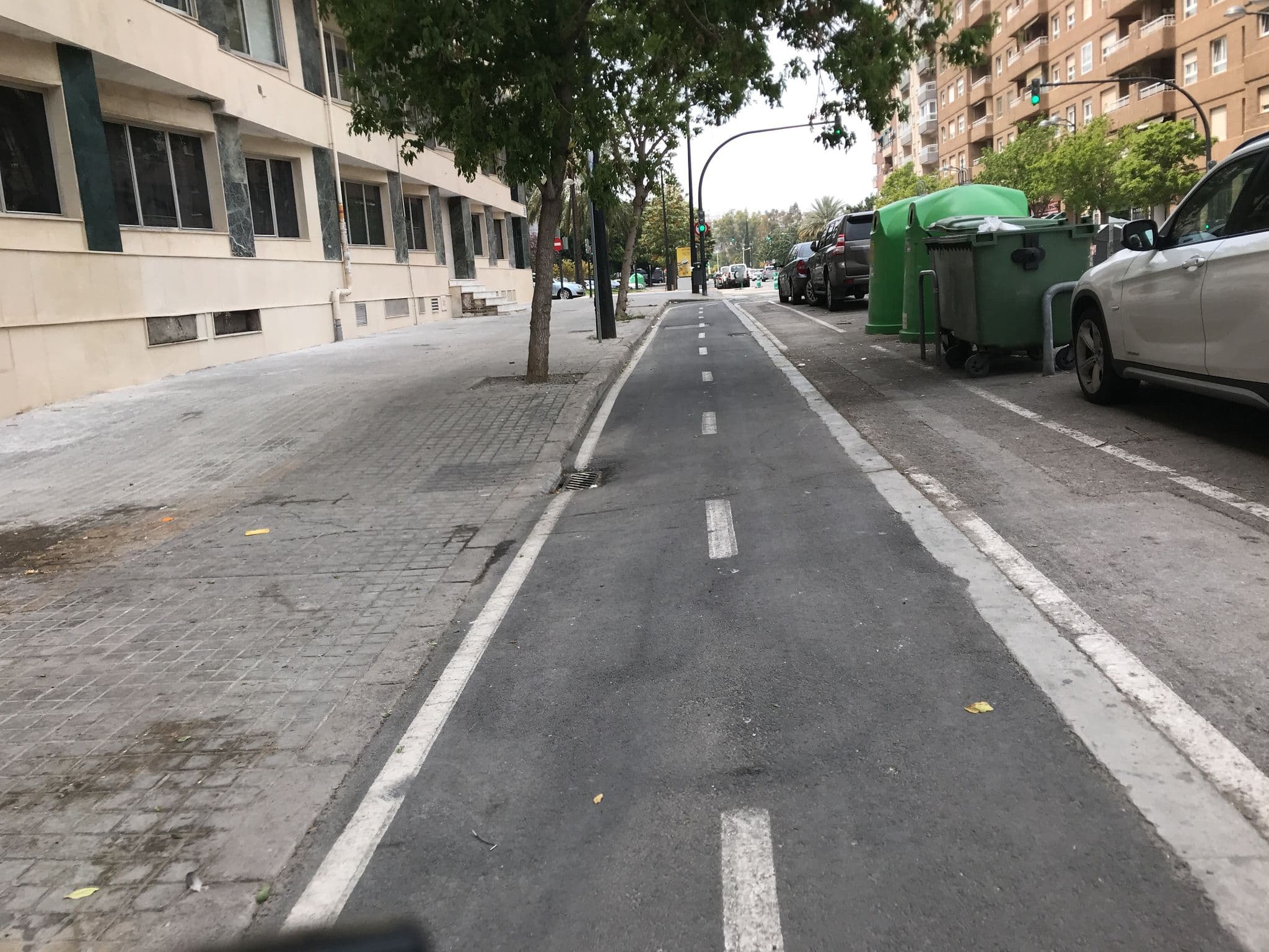 Street view near Exe Rey Don Jaime, Valencia