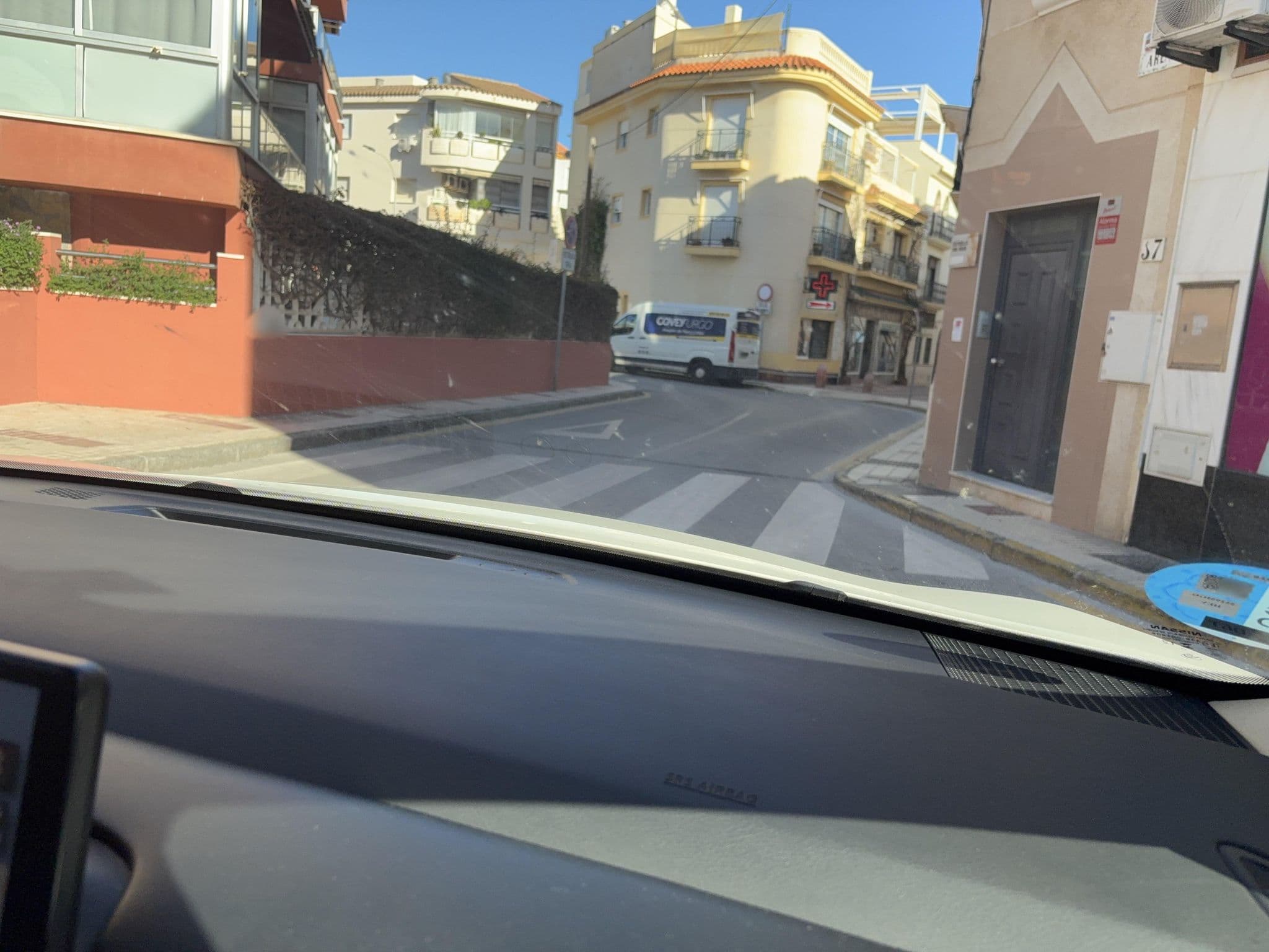 Street view near Apartamentos Zenbeach, Torremolinos — © tumblecow (CC BY-SA · Mapillary)
