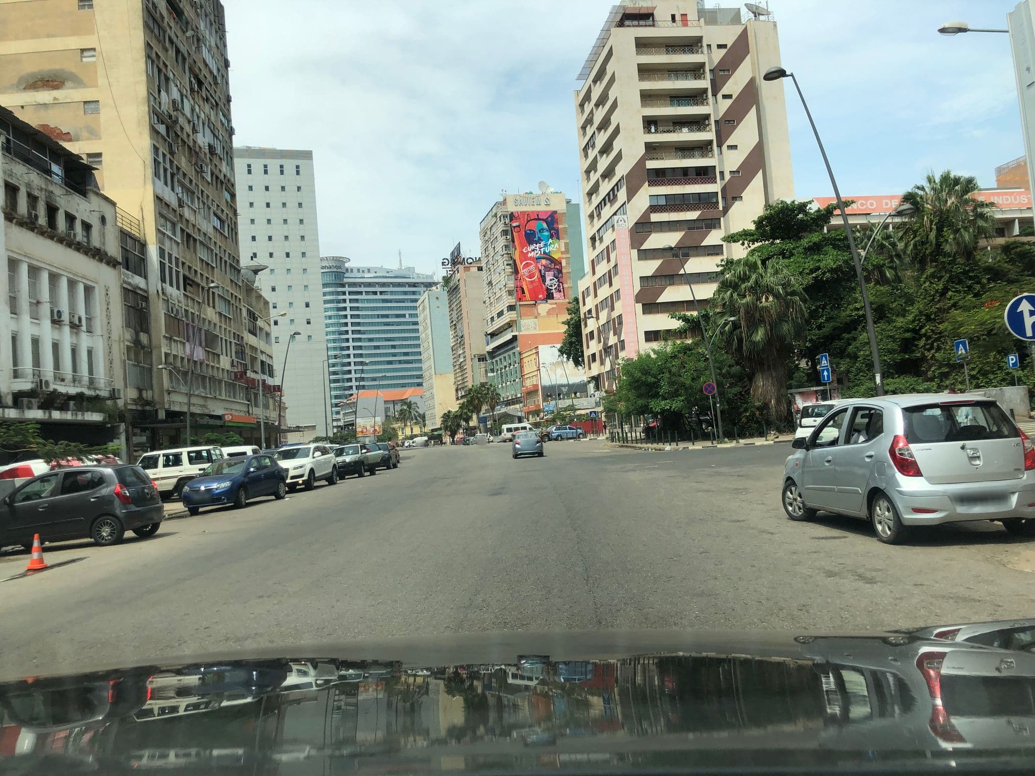 Street view near Costa Hotel, Ingombota — © via (CC BY-SA · Mapillary)