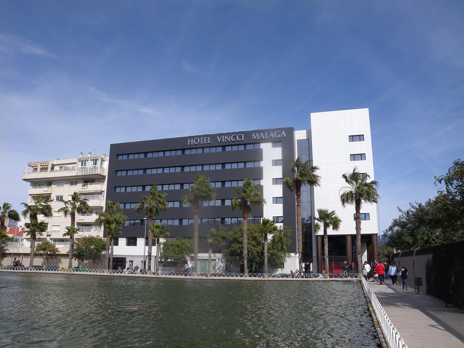 Vincci Málaga (via Wikimedia Commons, CC BY 3.0)
