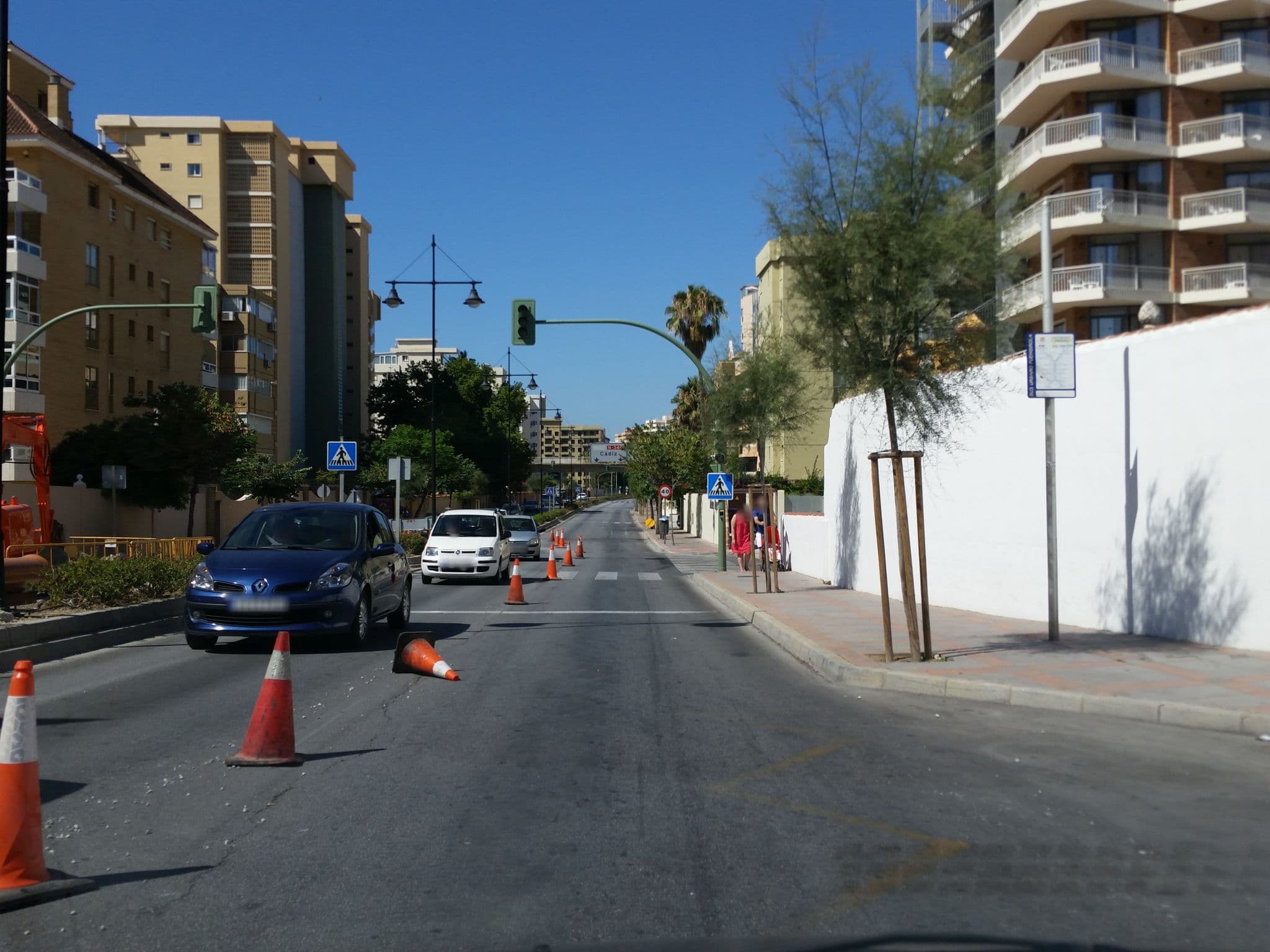 Street view near Hotel Monarque Cendrillón, Fuengirola — © jaakkoh (CC BY-SA · Mapillary)