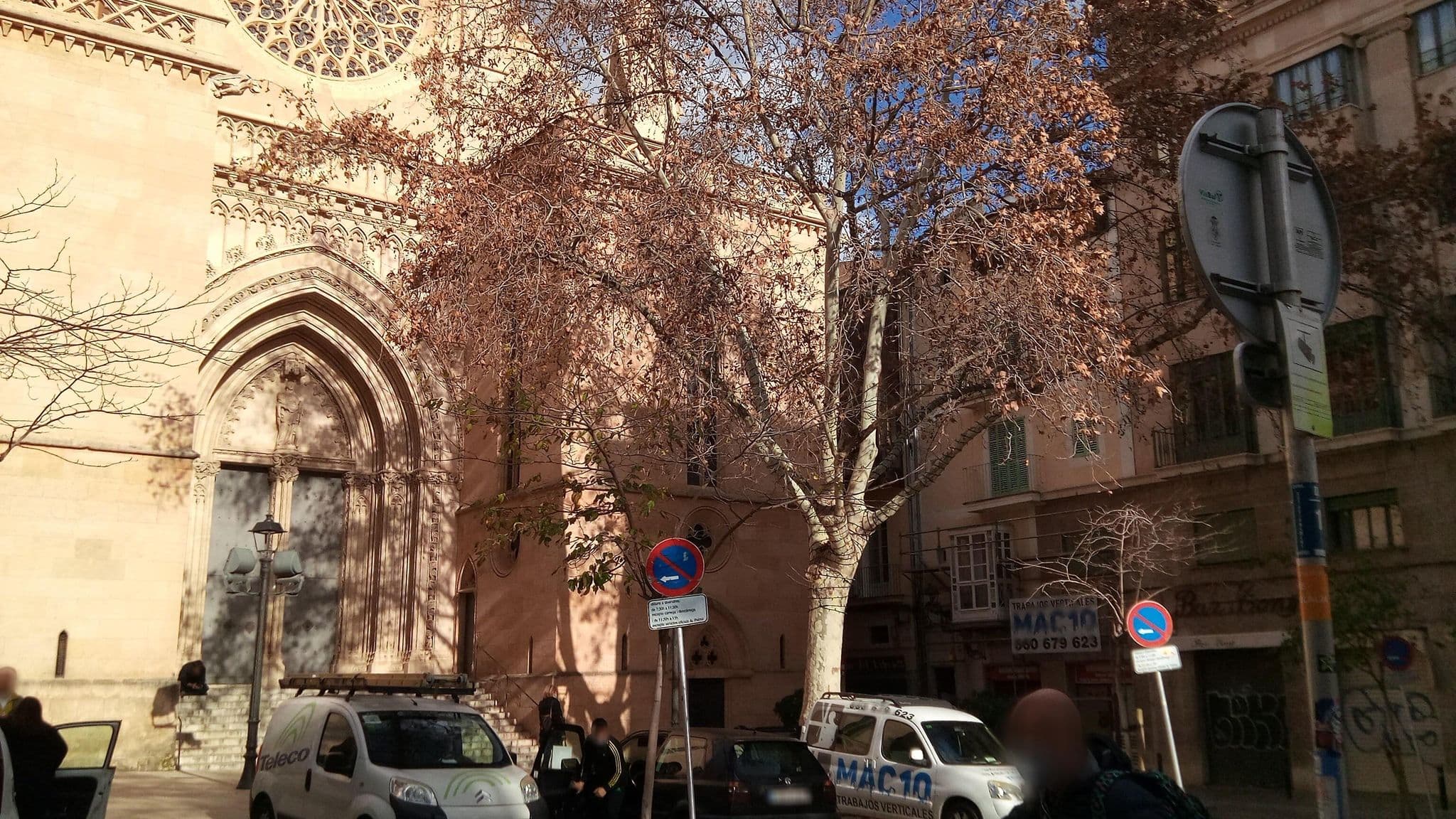 Street view near Can Cera, Palma — © dulliman (CC BY-SA · Mapillary)