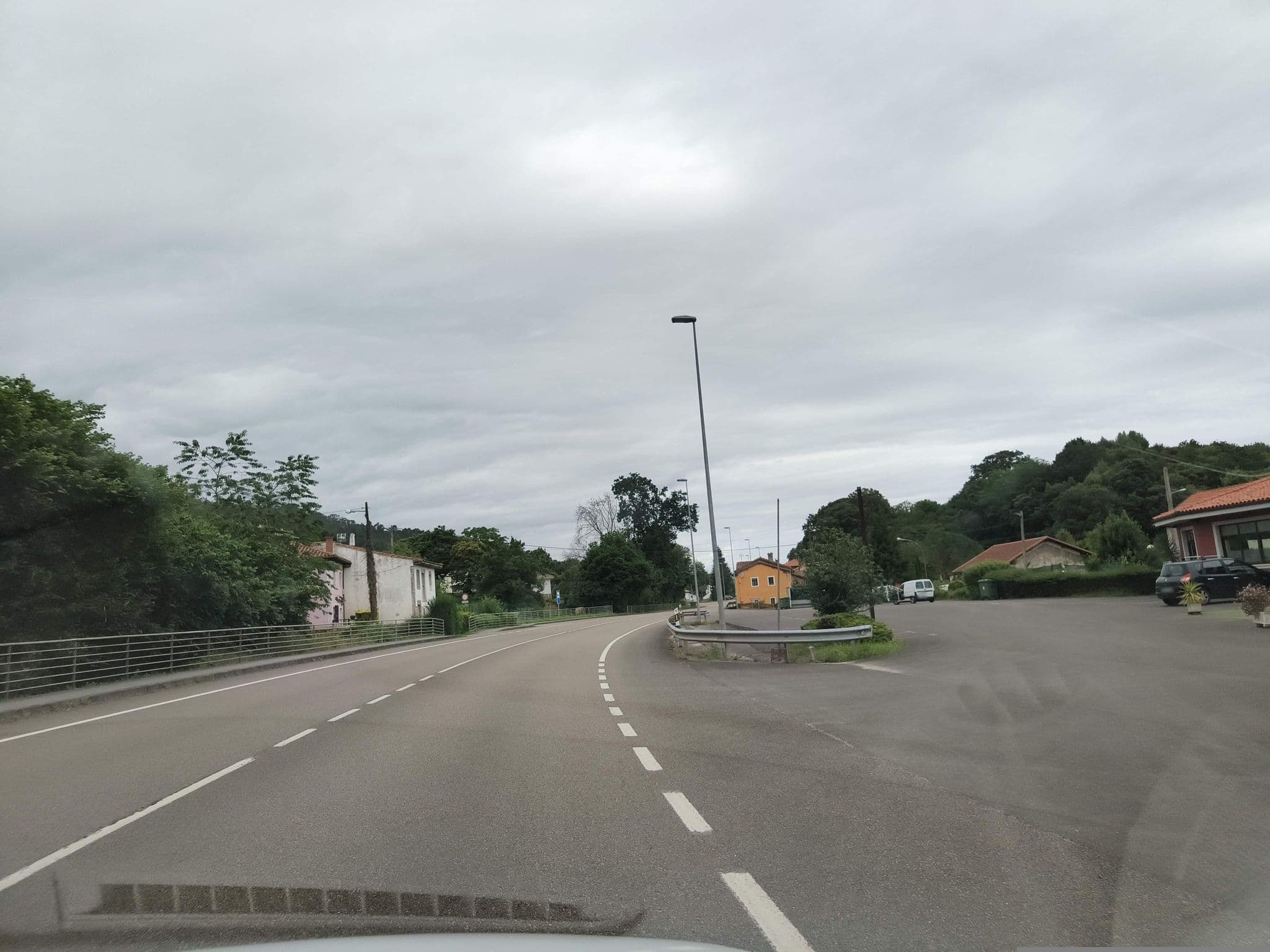 Street view near Hotel Bufón de Arenillas, Llanes — © sanchi (CC BY-SA · Mapillary)