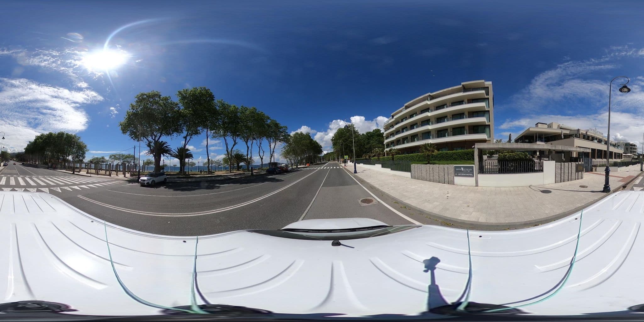 Street view near Hotel Samil, Vigo — © EAPI (CC BY-SA · Mapillary)