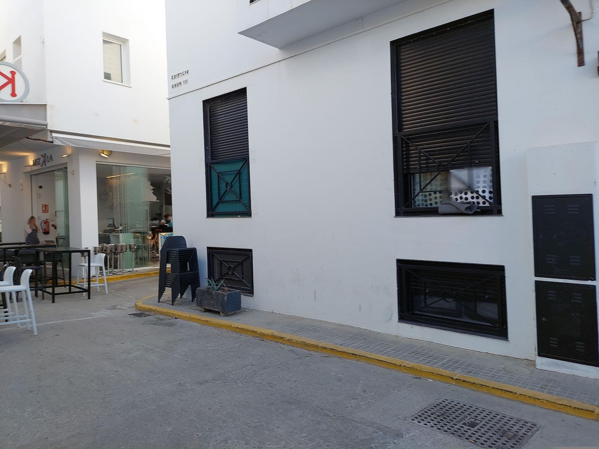 Street view near Hotel Gran Sol, Zahara de los Atunes — © robertogeb (CC BY-SA · Mapillary)
