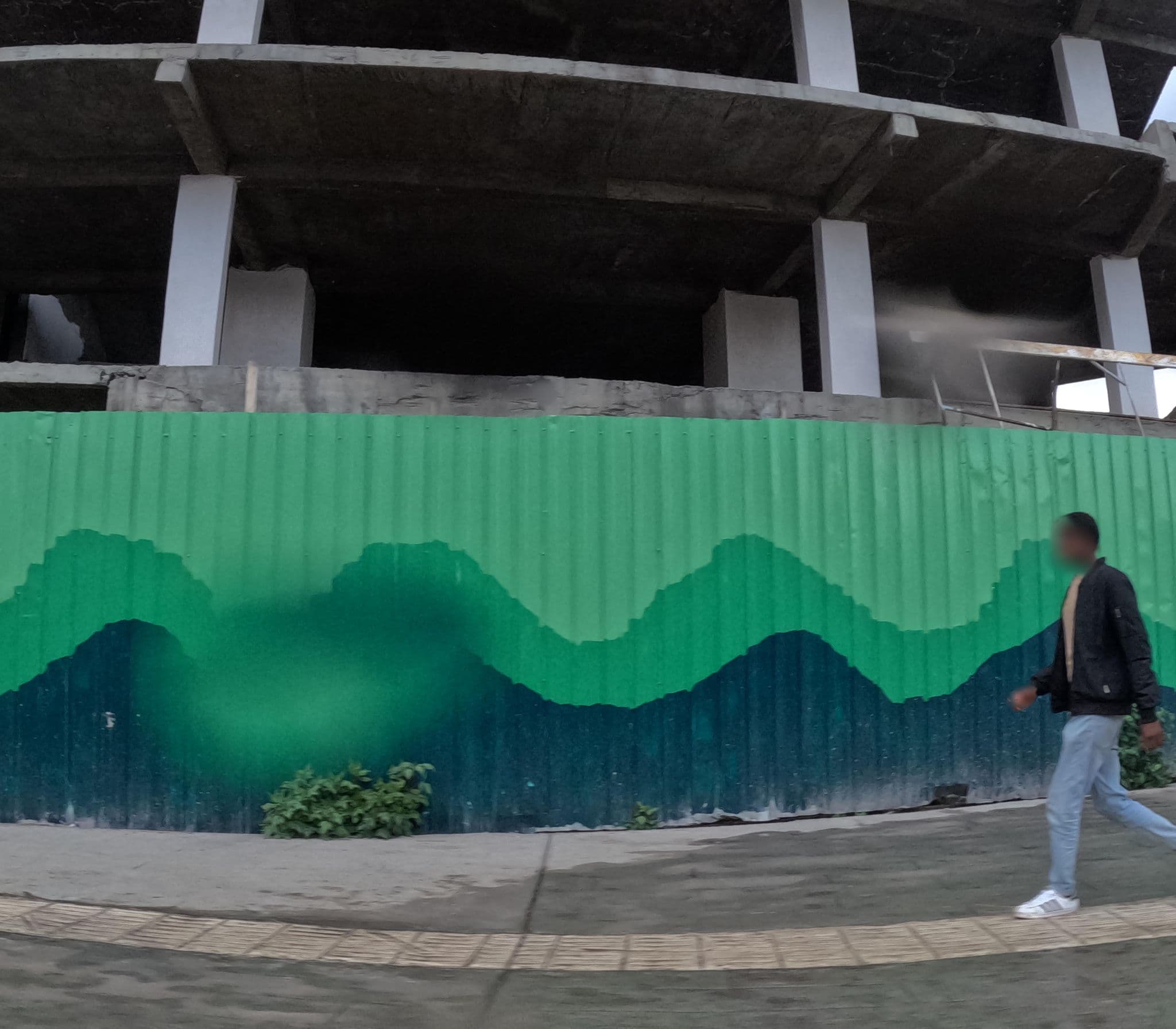Street view near Aseb Qestedamena Hotel, Addis Ababa