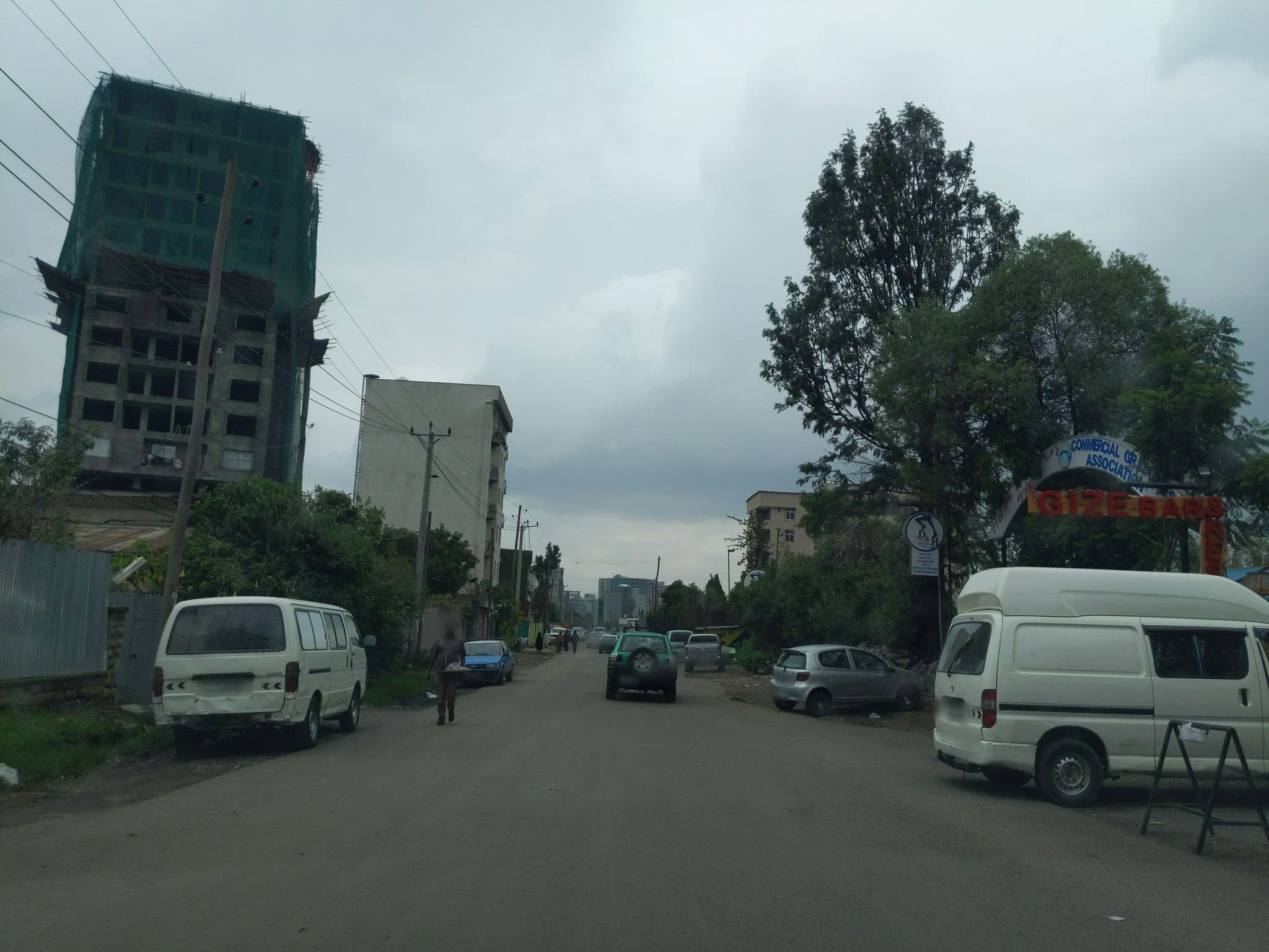 Street view near አቤም hotel, Addis Ababa