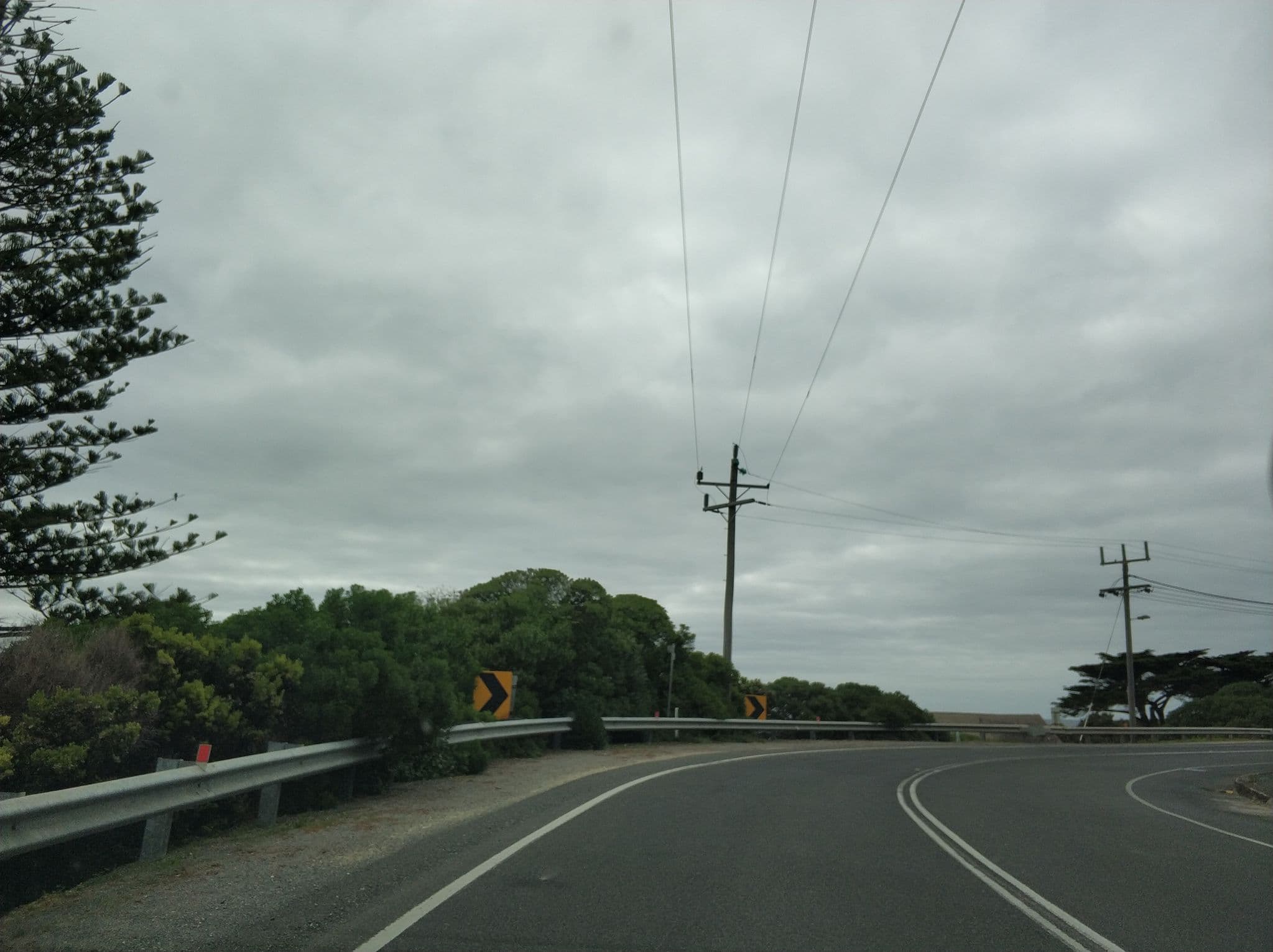 Street view near Grand Pacific Hotel, Lorne — © radnaj (CC BY-SA · Mapillary)