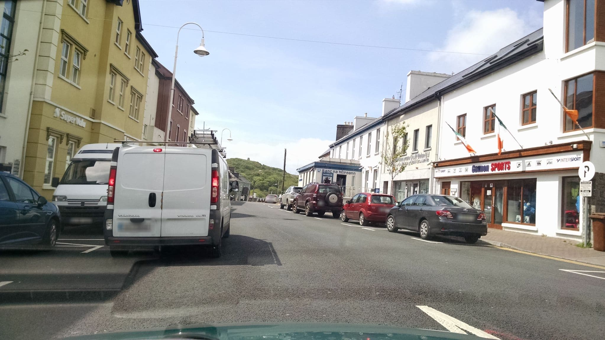 Street view near Alcock & Brown Hotel, Clifden — © stephanep (CC BY-SA · Mapillary)