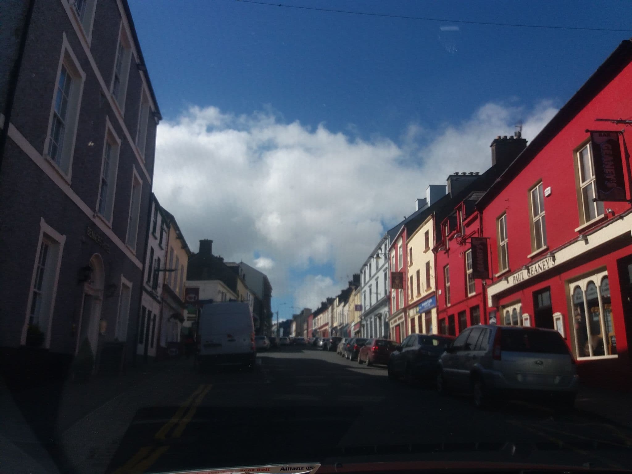 Street view near Benner's Hotel, Dingle — © tshedy (CC BY-SA · Mapillary)
