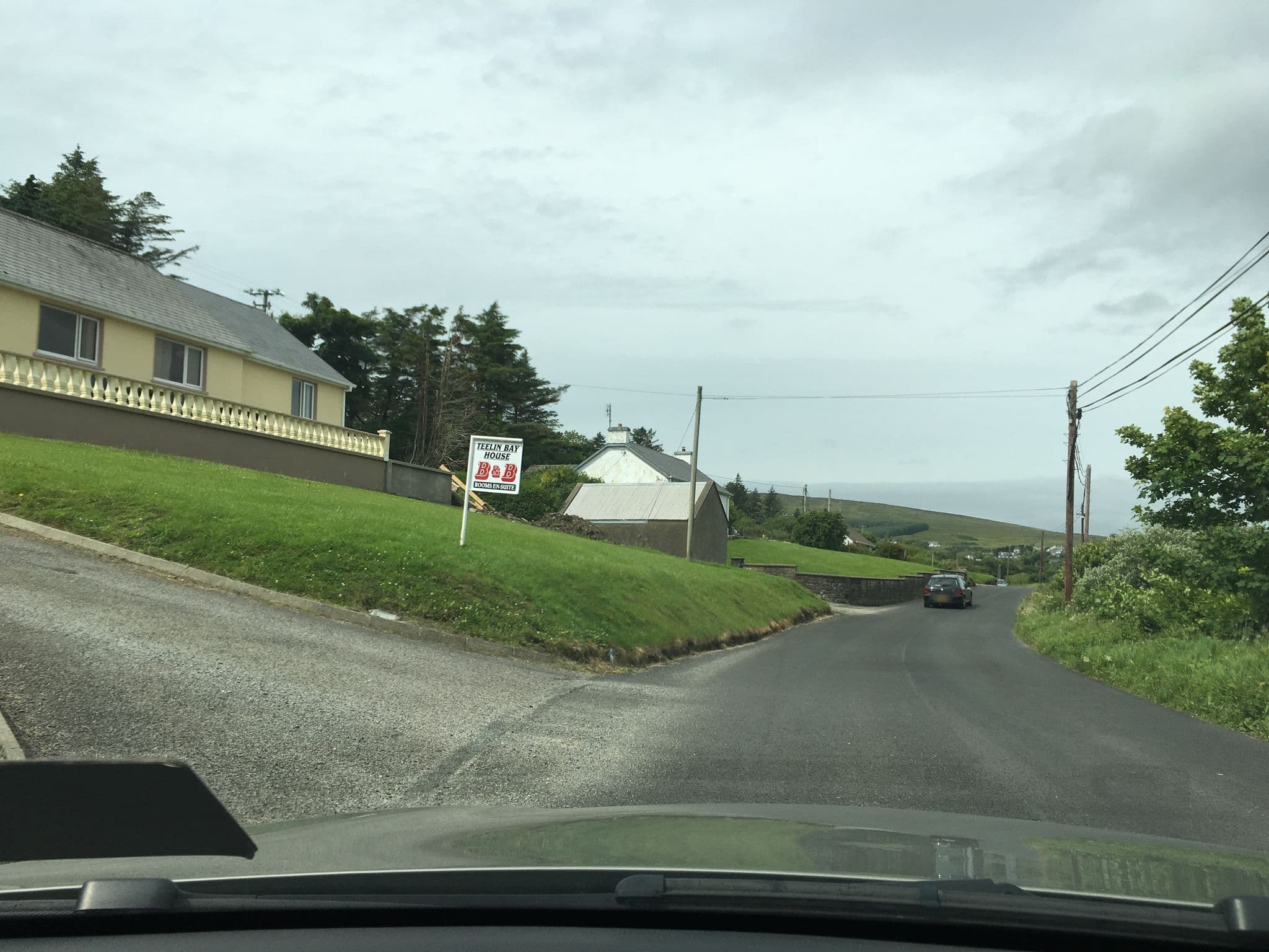 Street view near Teelin Bay House, Killybegs — © mackerski (CC BY-SA · Mapillary)