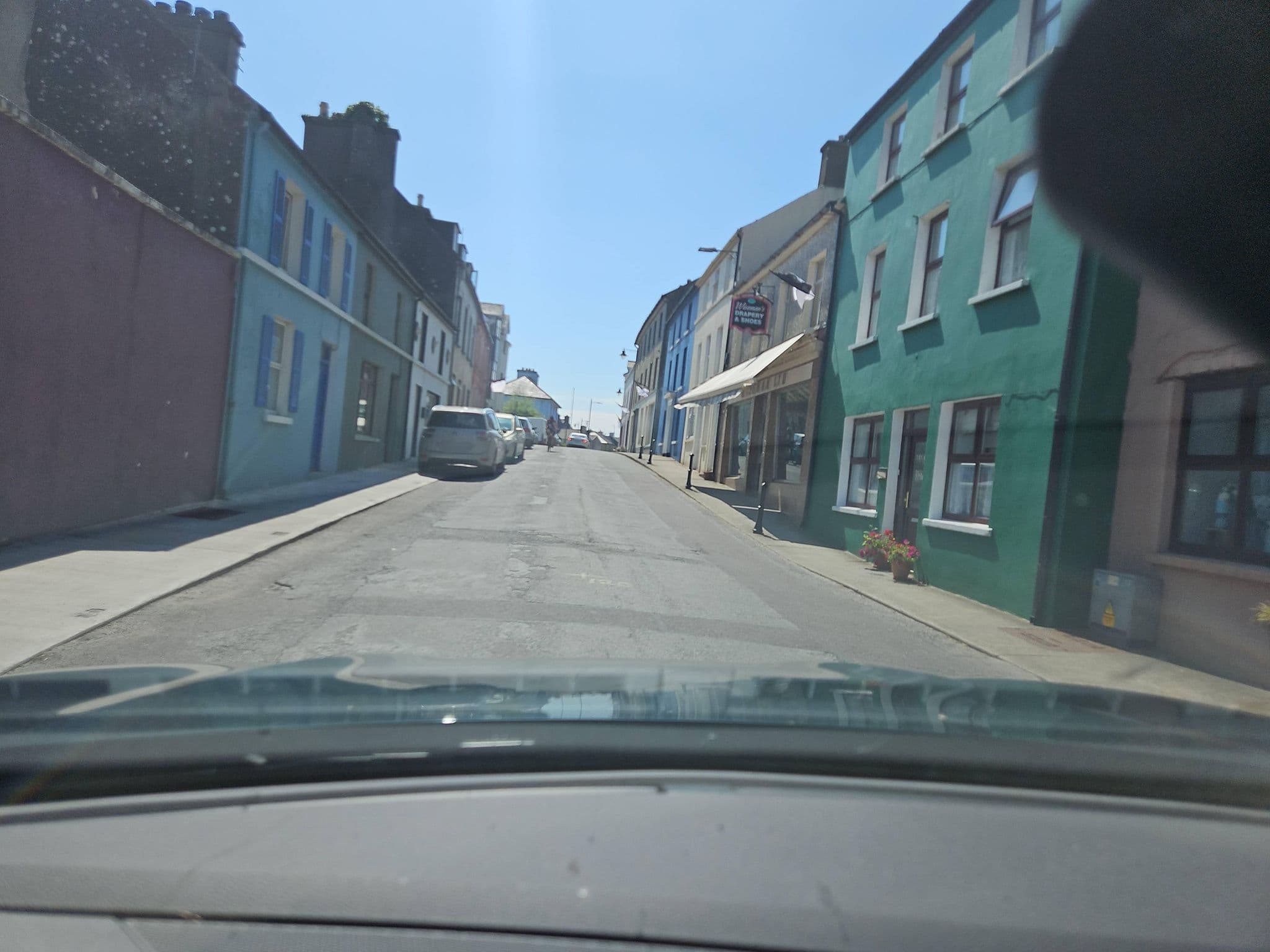 Street view near The Old Medical Hall B&B, Bantry — © toho (CC BY-SA · Mapillary)