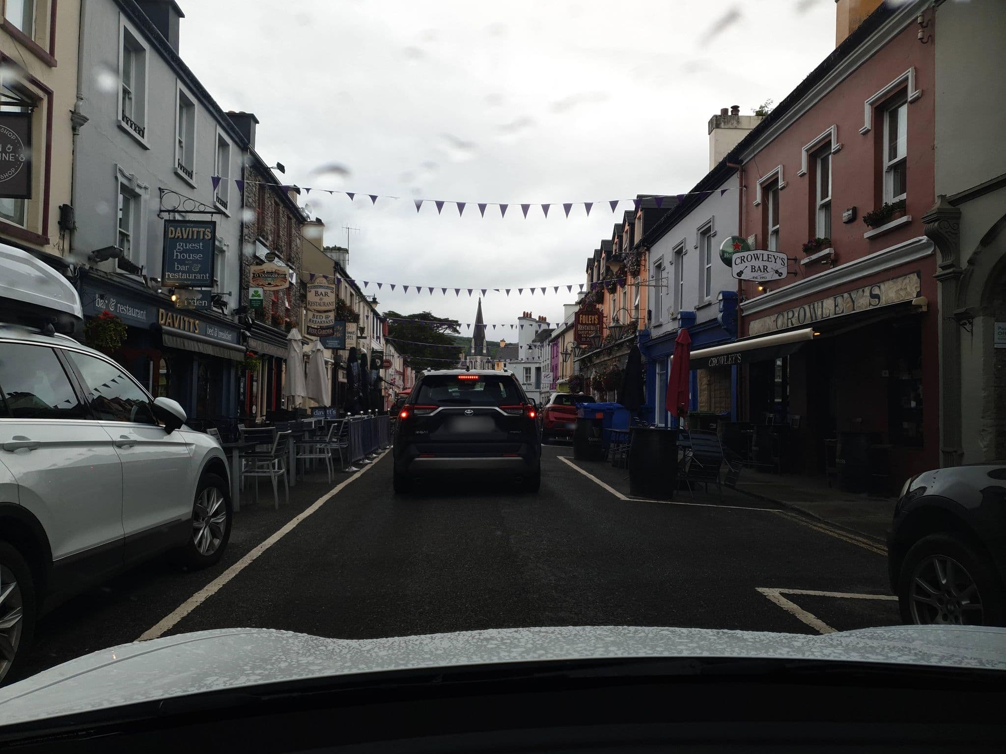 Street view near Foley's Guest House, Kenmare — © yannakis (CC BY-SA · Mapillary)
