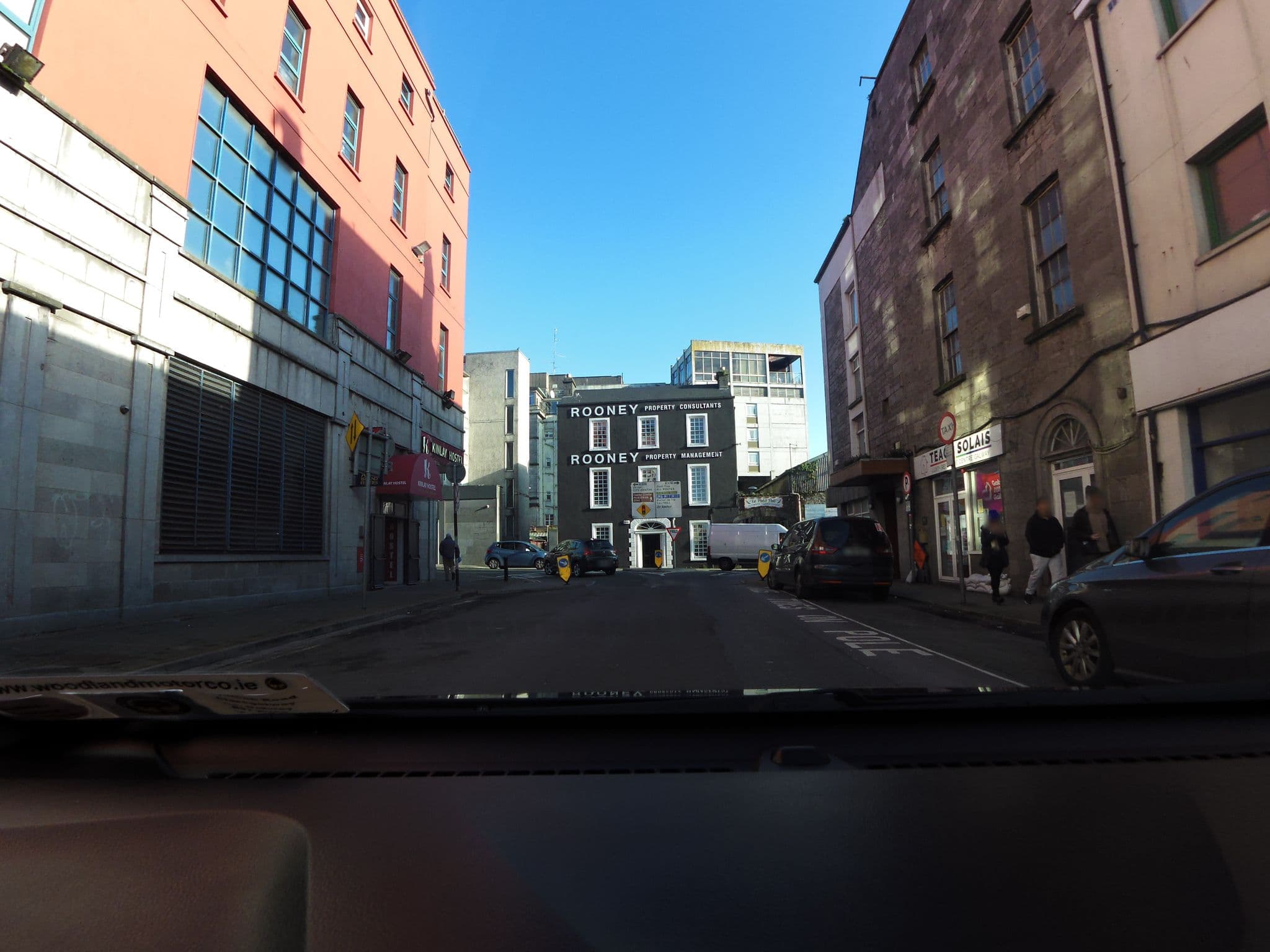 Street view near Kinlay House, Galway — © dacor (CC BY-SA · Mapillary)