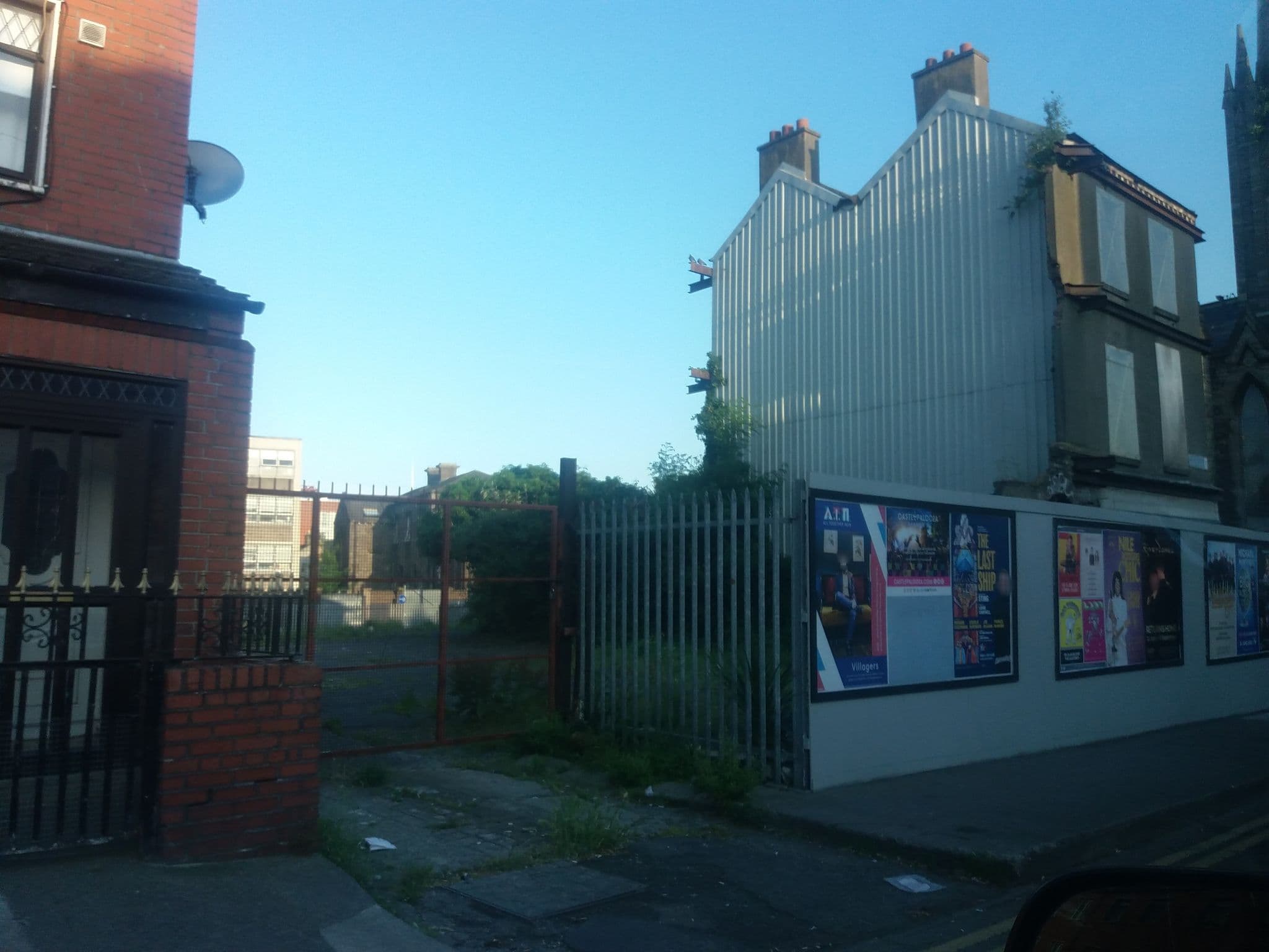 Street view near Node, Drumcondra — © tshedy (CC BY-SA · Mapillary)