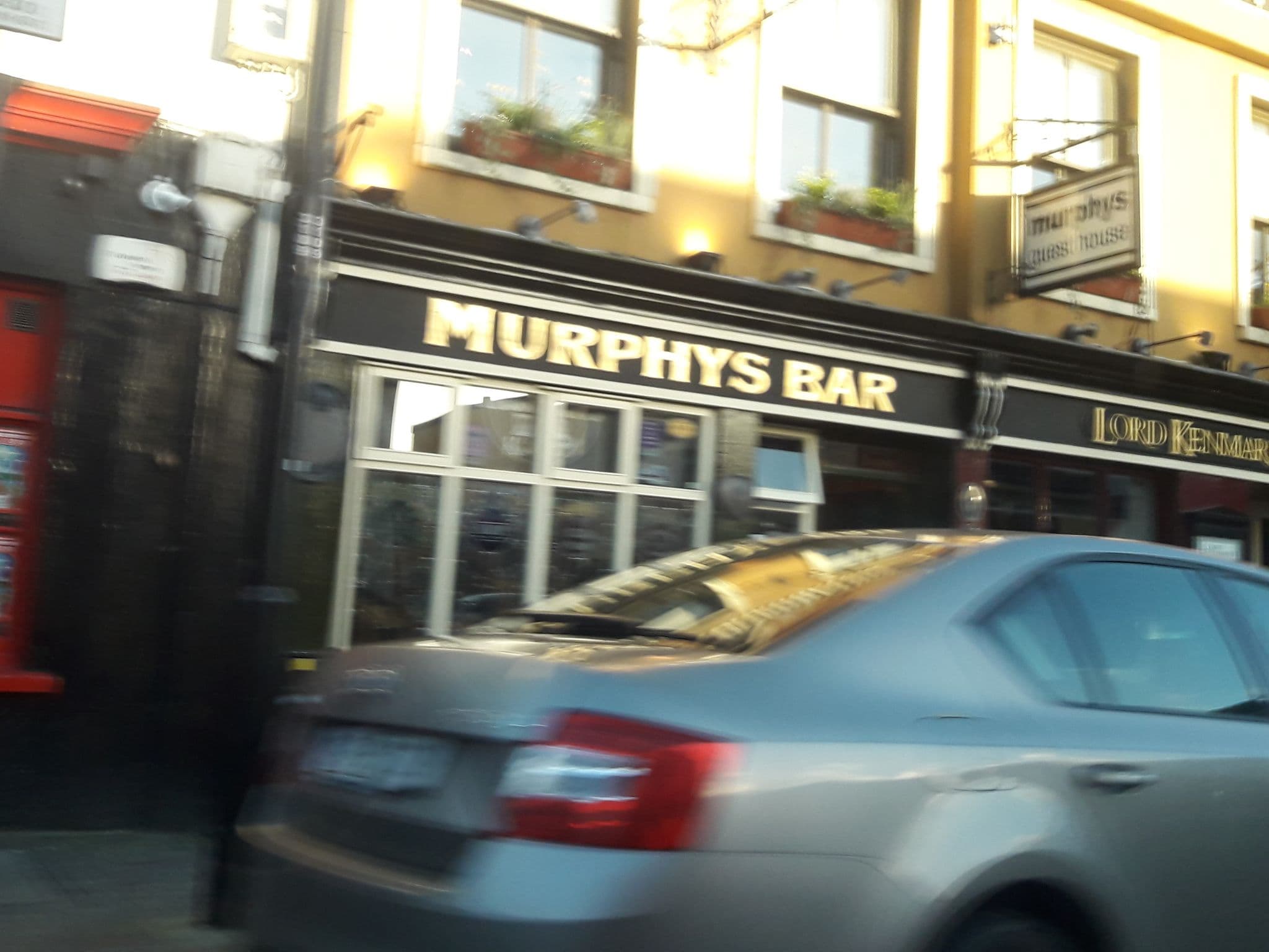 Street view near Murphy's, Killarney