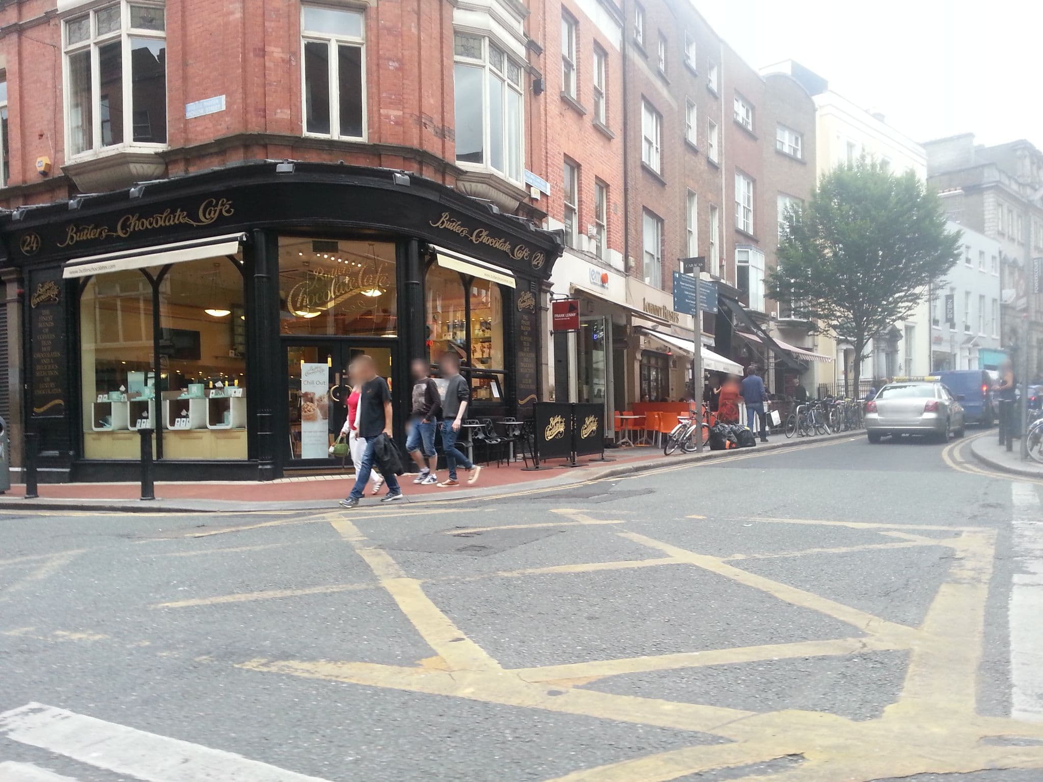 Street view near Wren Hotel, Dublin — © pbb (CC BY-SA · Mapillary)