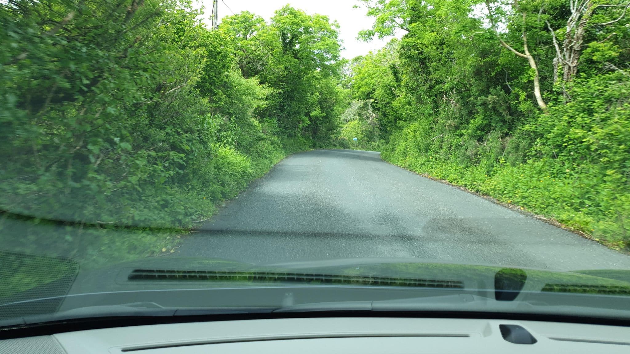 Street view near Sharamore House B&B, Clifden — © yannakis (CC BY-SA · Mapillary)