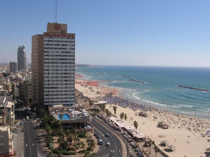 Brand Apartments Tel Aviv (via Wikimedia Commons, CC BY 2.5)