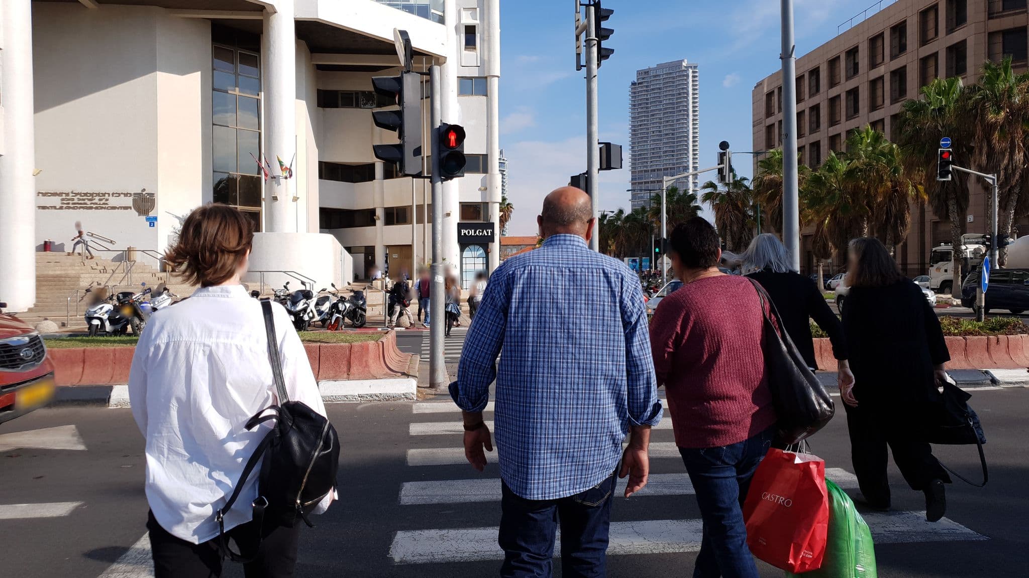 Street view near O Pod Hostel, Jaffa — © jopparn (CC BY-SA · Mapillary)