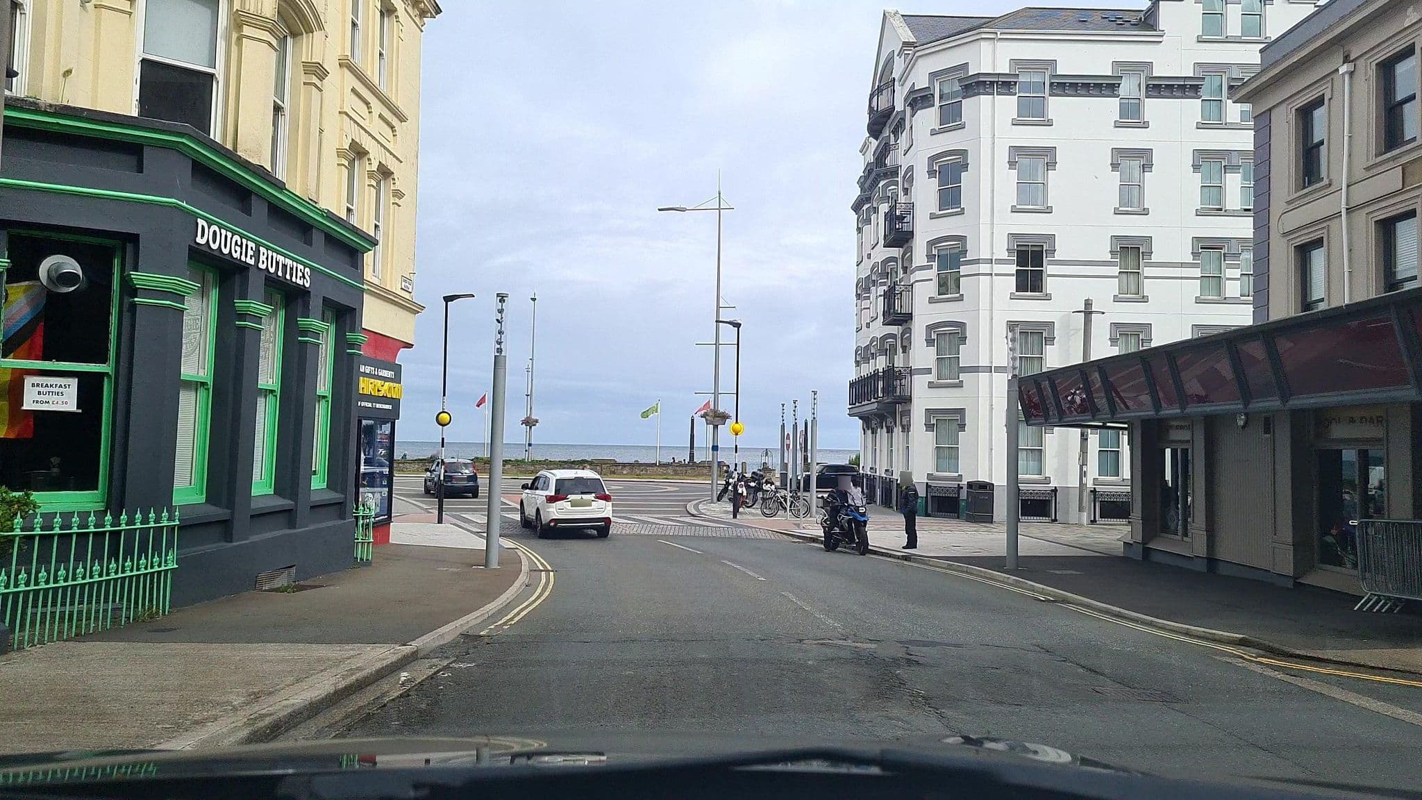 Street view near The Sefton, Douglas — © mappo2 (CC BY-SA · Mapillary)