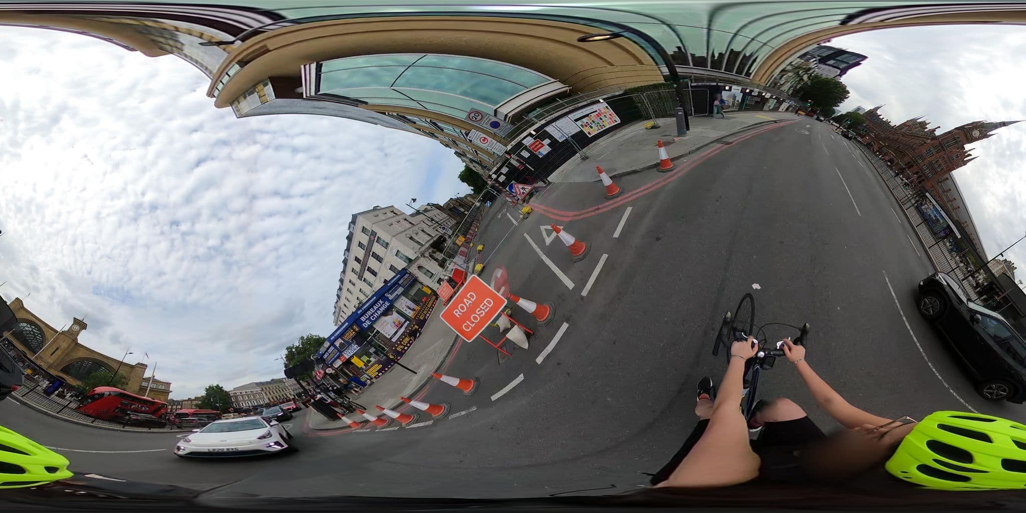 Street view near Kings Cross Inn Hotel, King's Cross — © cernbyln (CC BY-SA · Mapillary)