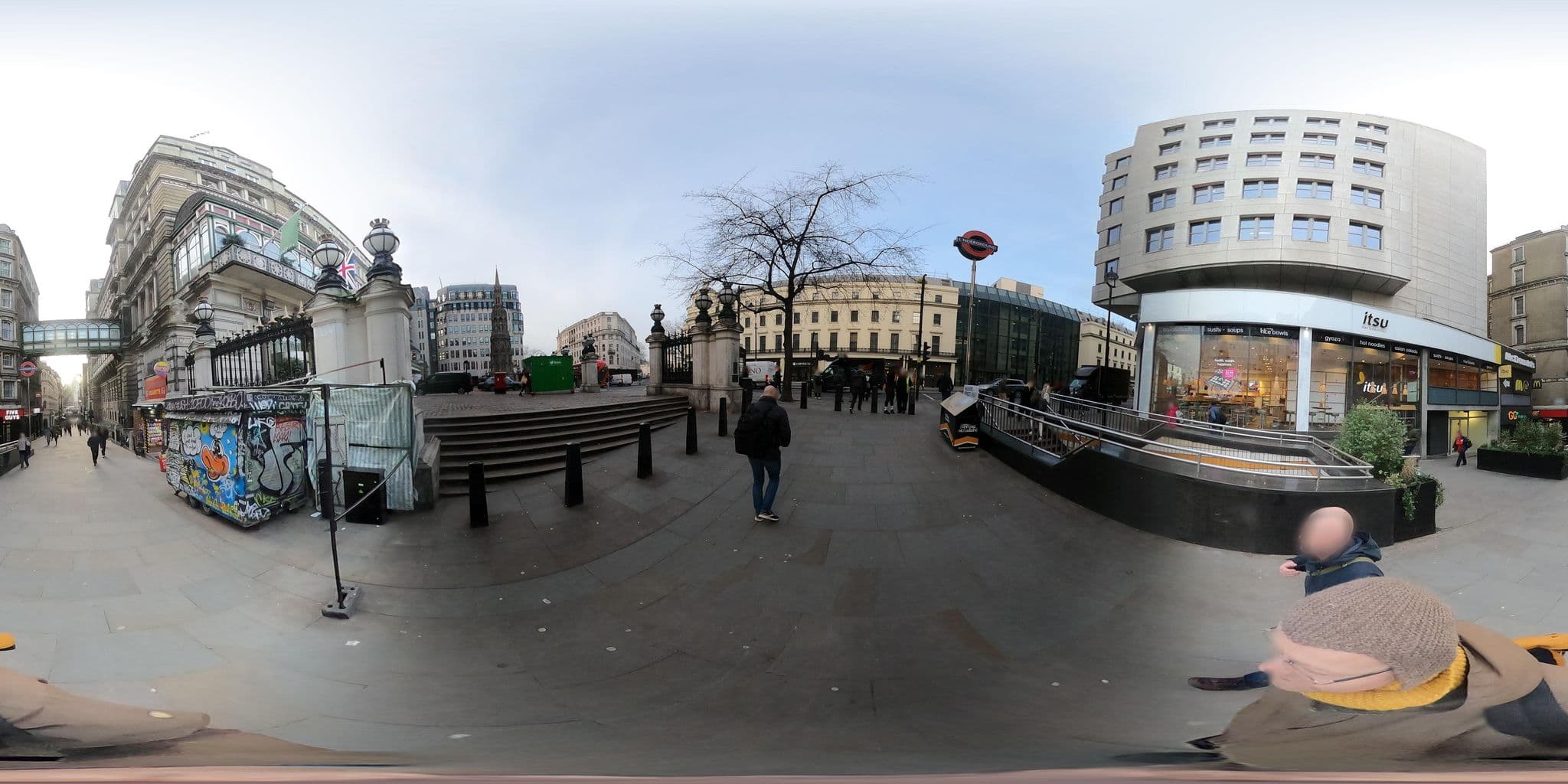 Street view near The Clermont, London — © peterleth (CC BY-SA · Mapillary)