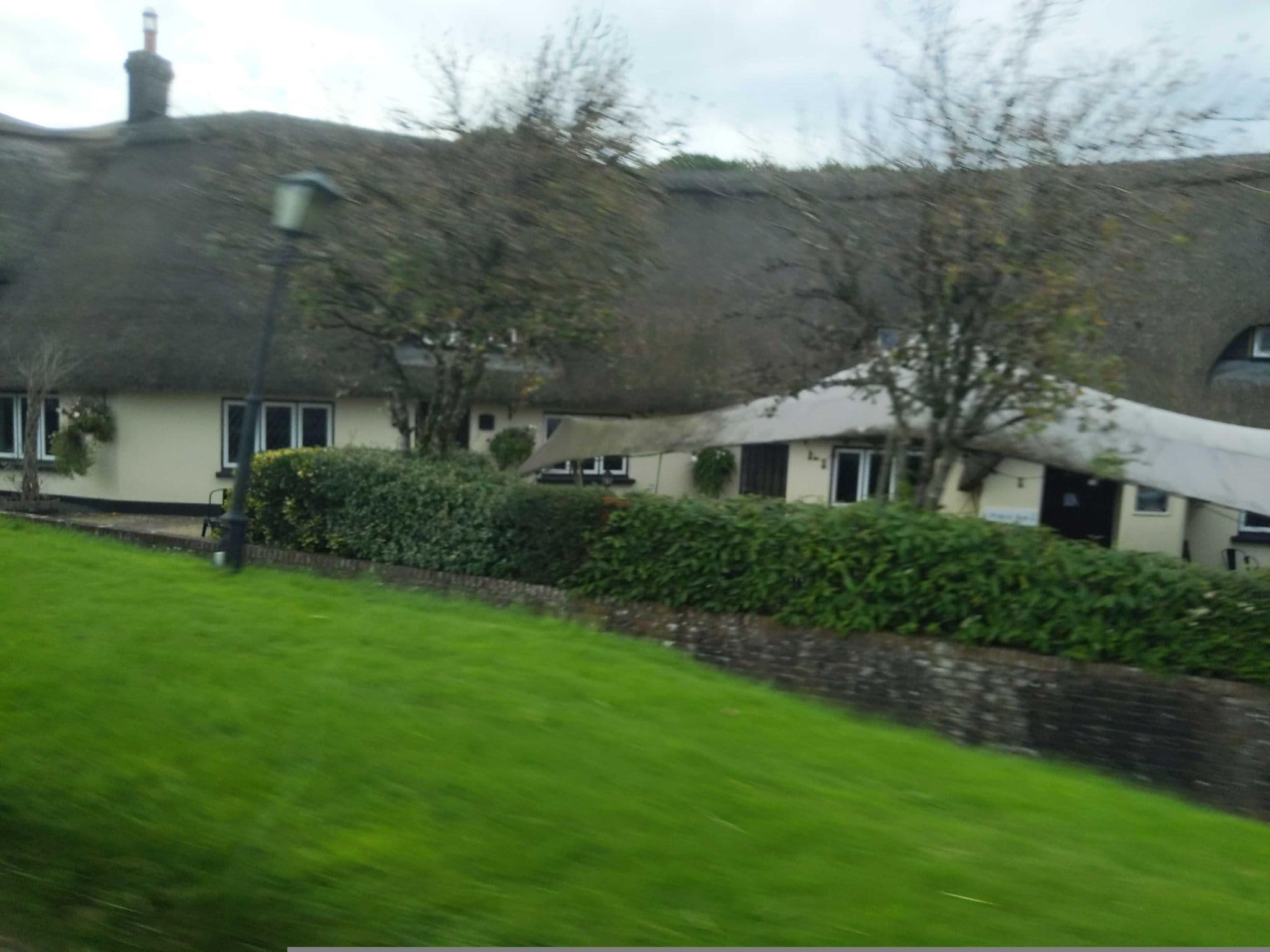 Street view near Woodford Bridge Hotel, Holsworthy — © WaggyDog (CC BY-SA · Mapillary)