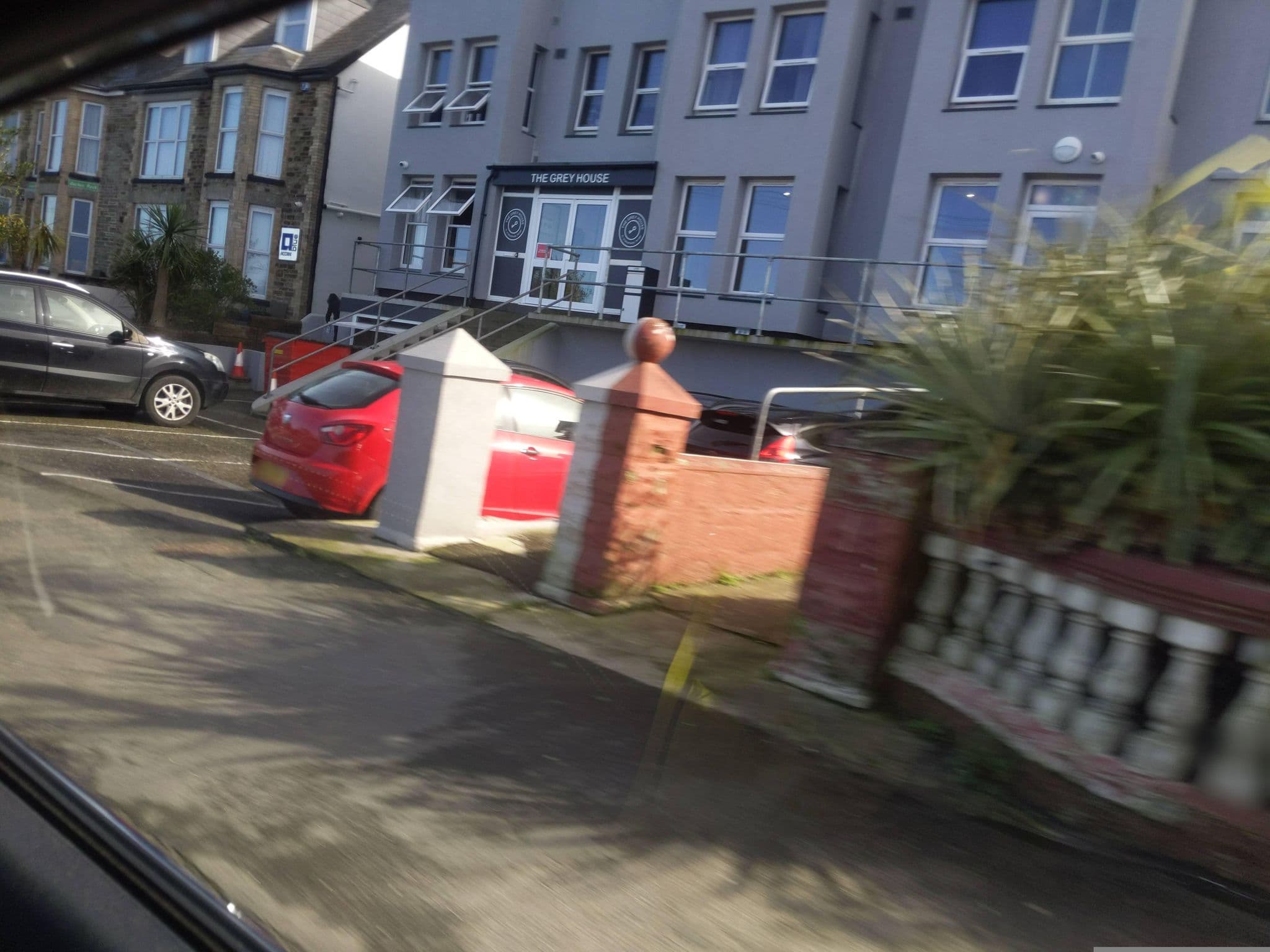 Street view near Môr Lodge, Newquay