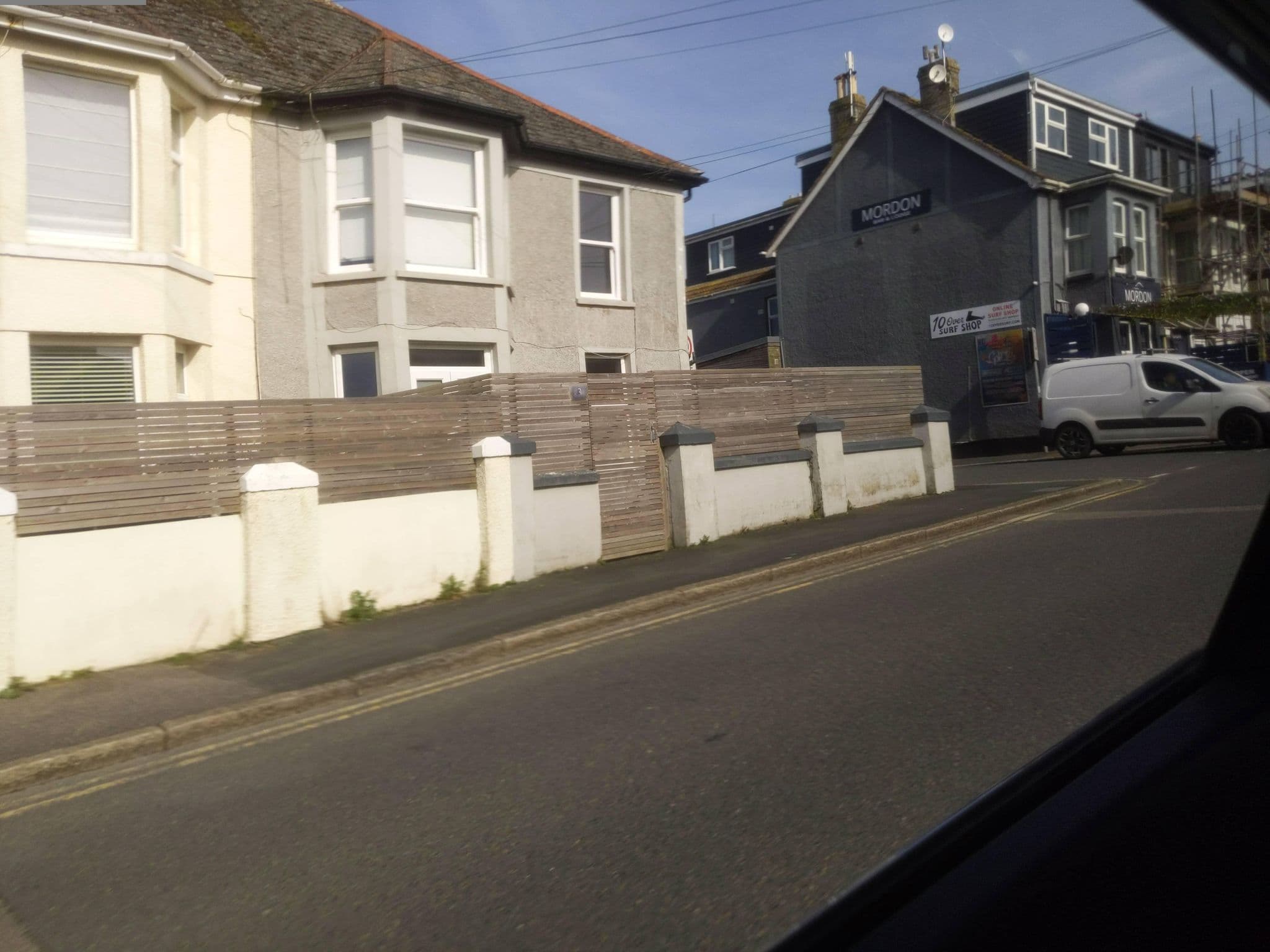 Street view near Kirribilli, Newquay