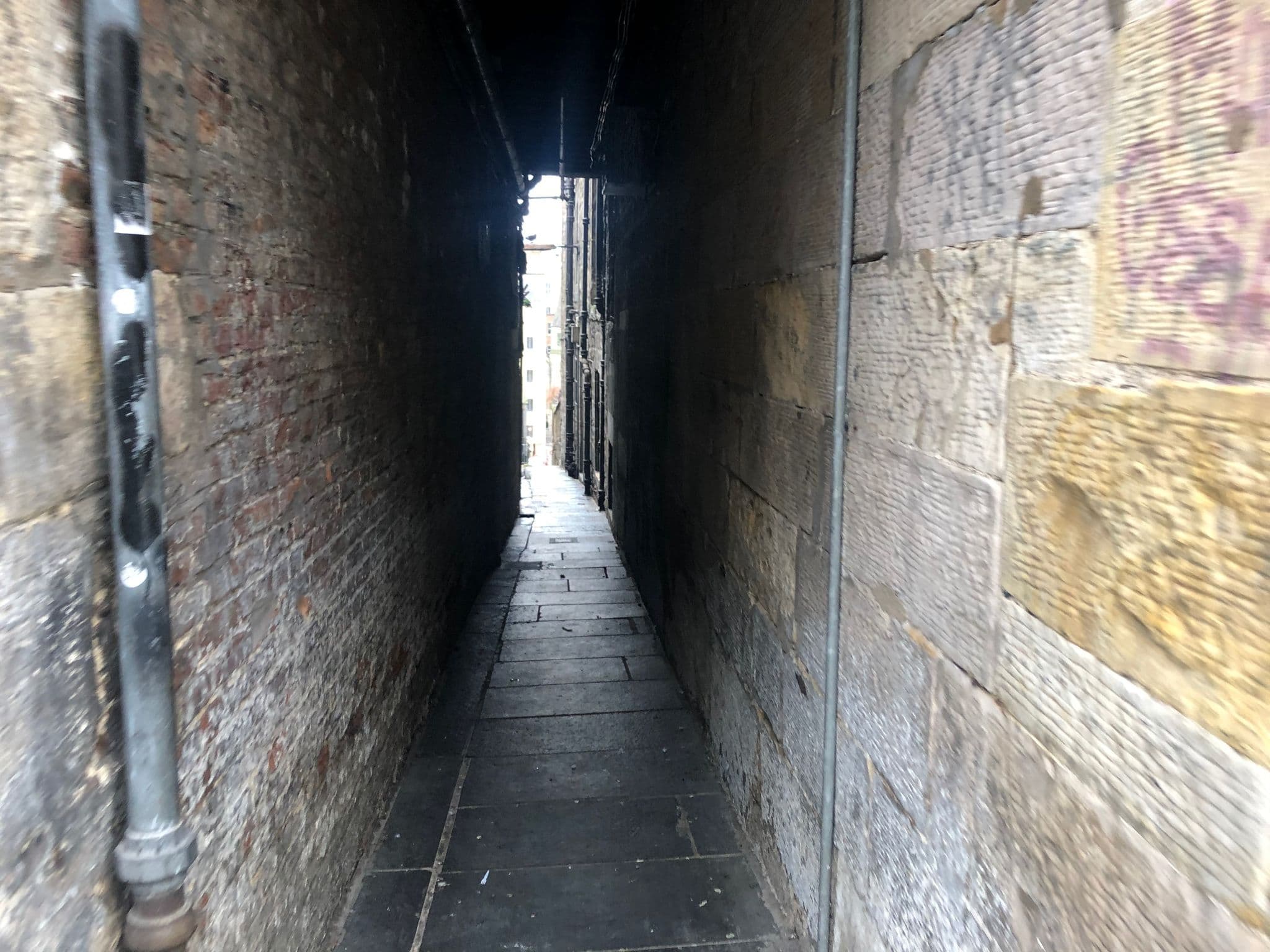 Street view near Ibis, Edinburgh