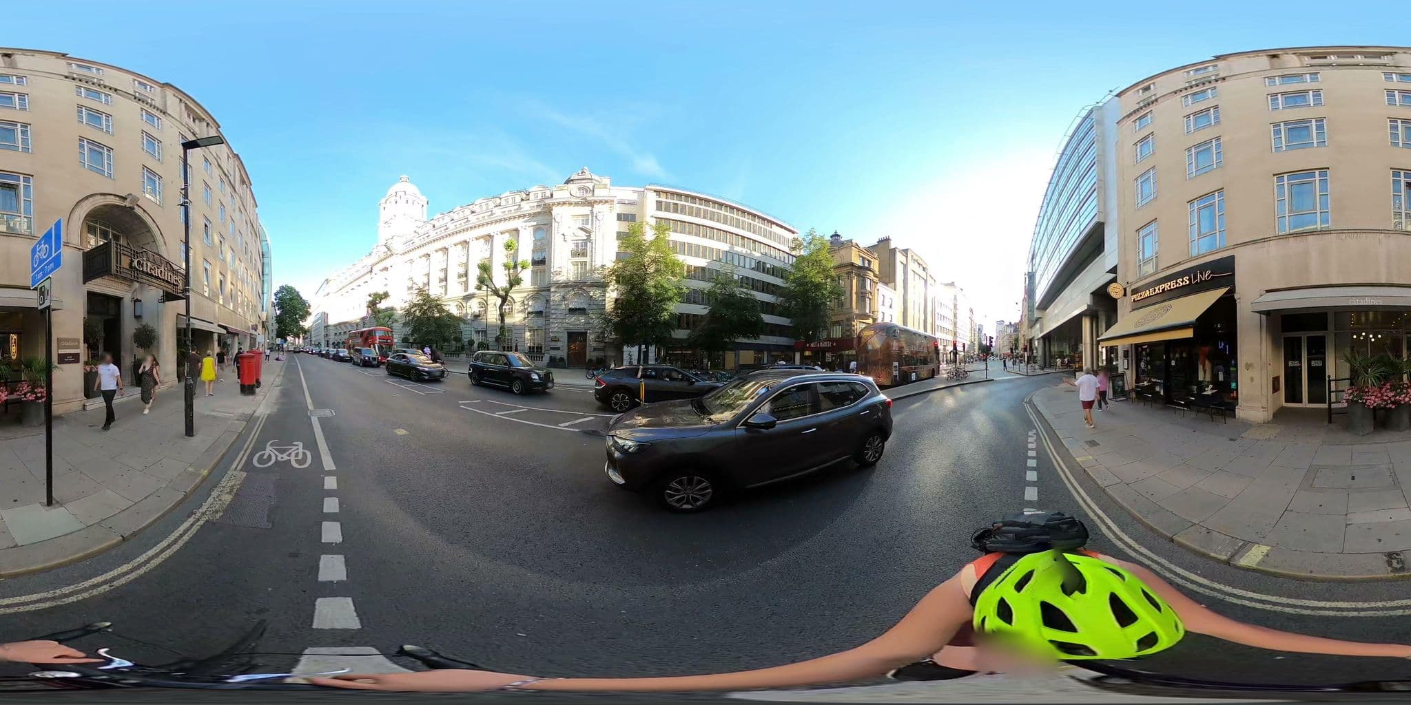 Street view near Citadines, Holborn — © cernbyln (CC BY-SA · Mapillary)