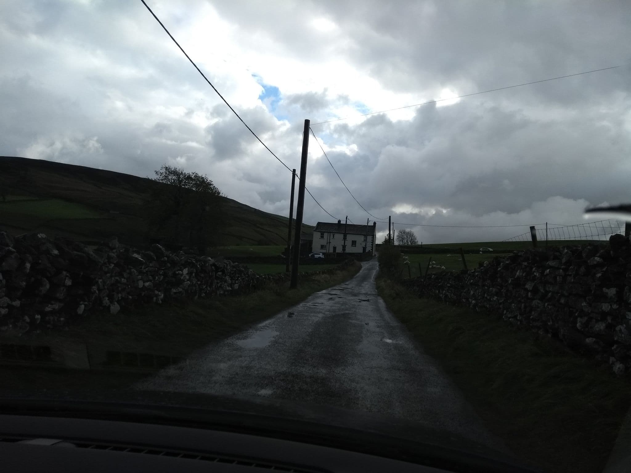 Street view near Rukin's Park Lodge Campsite, Kirkby Stephen — © rob (CC BY-SA · Mapillary)