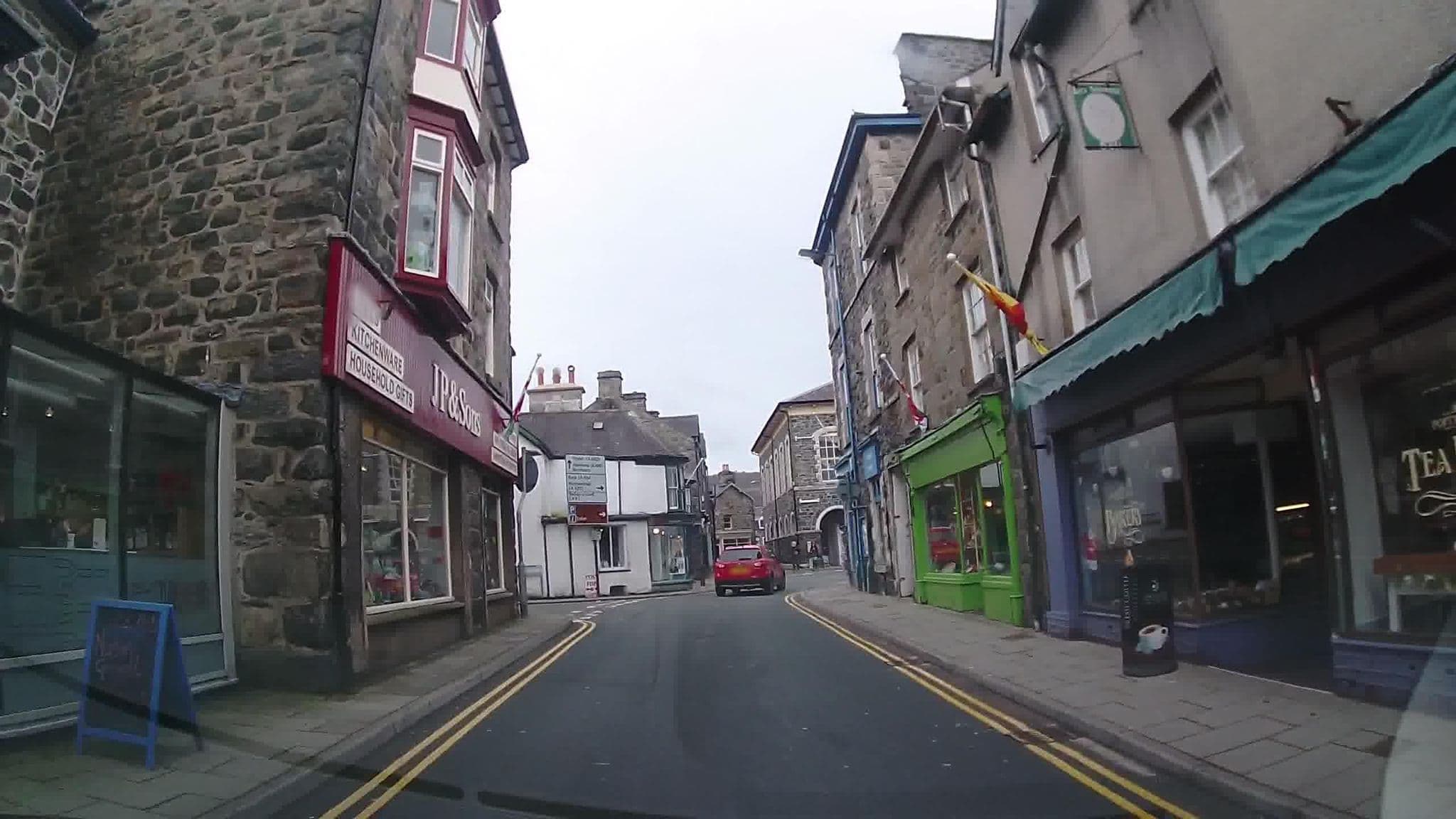 Street view near Ty Seren Bed and Breakfast, Dolgellau — © trigpoint (CC BY-SA · Mapillary)