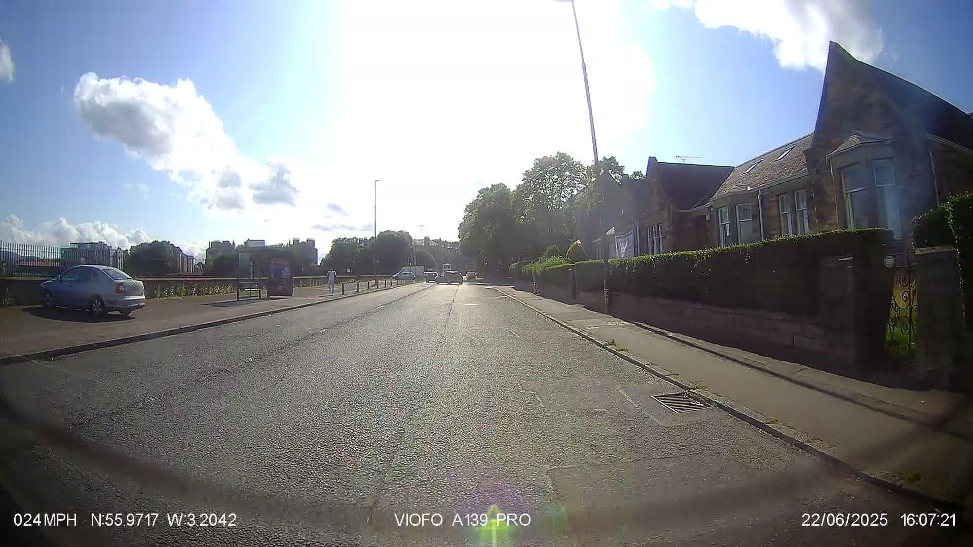 Street view near Garfield, Edinburgh — © IpswichEdits (CC BY-SA · Mapillary)