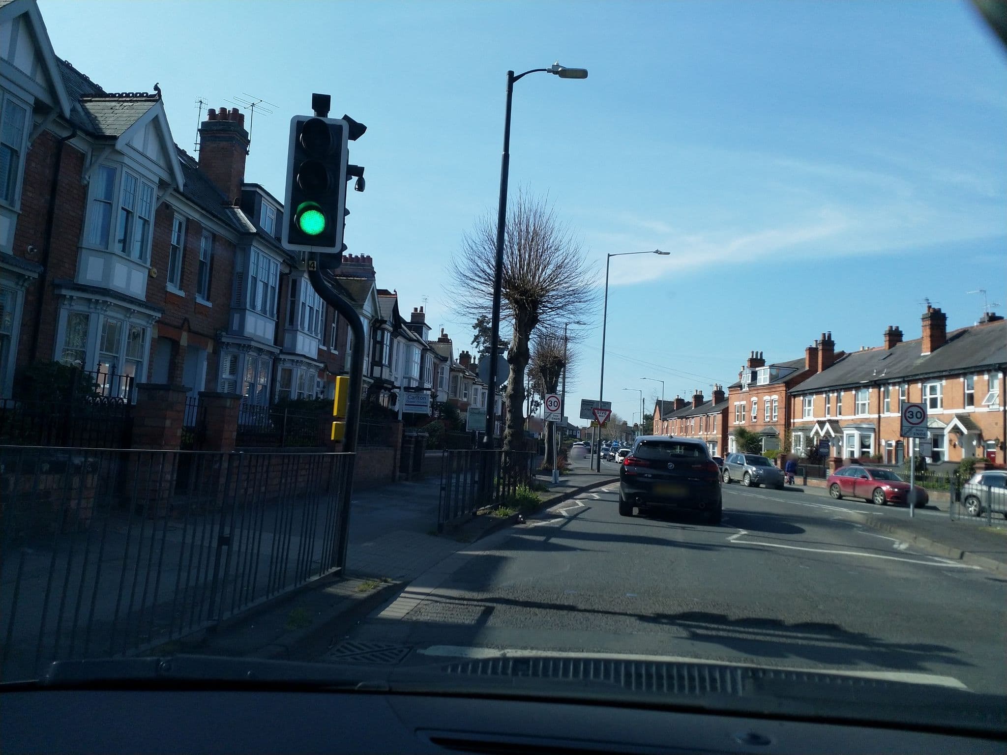 Street view near Royalan, Stratford-upon-Avon — © laye (CC BY-SA · Mapillary)
