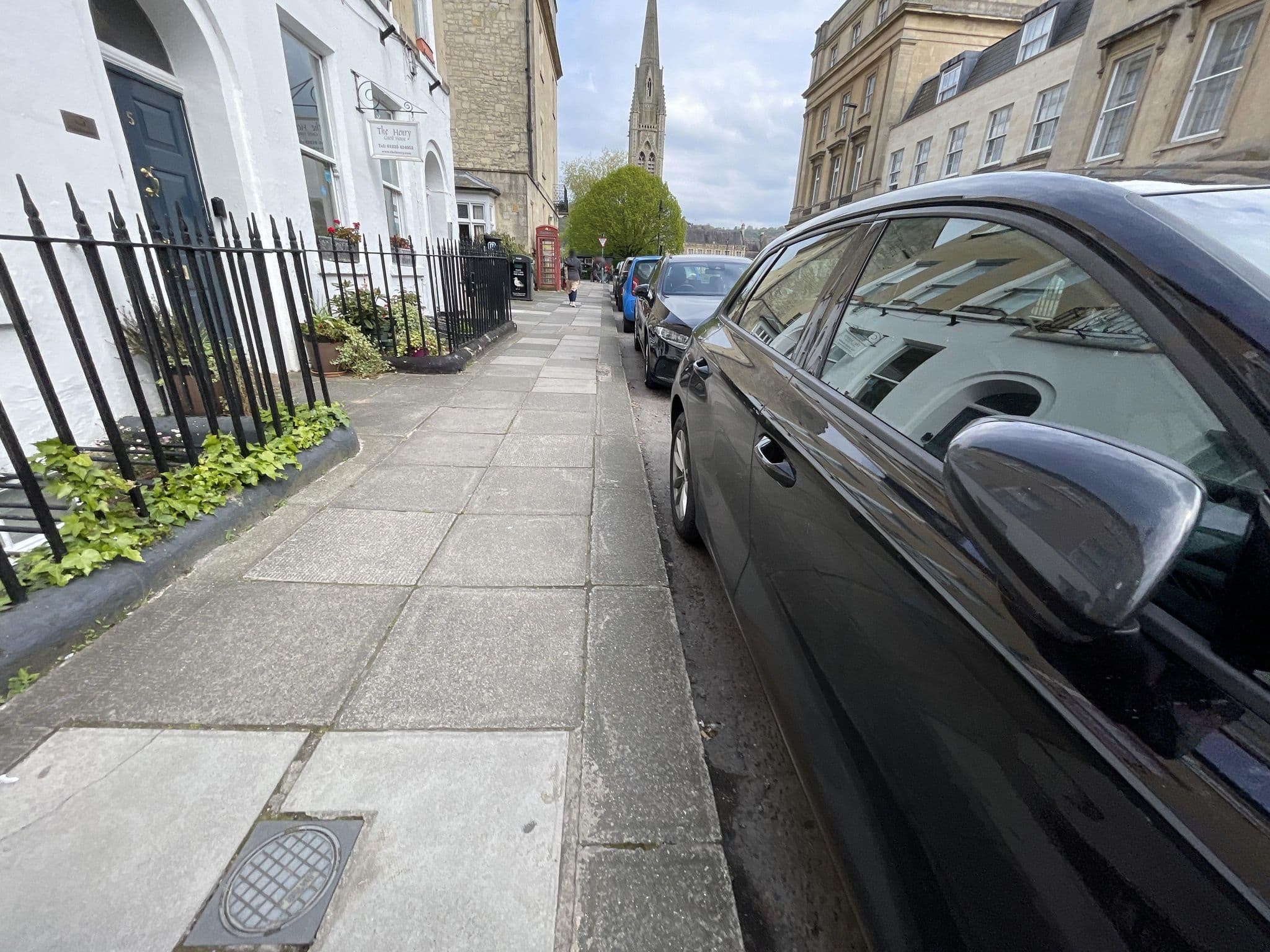 Street view near Henry Guest House, Bath