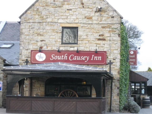 South Causey Inn (via Wikimedia Commons, CC BY-SA 2.0)
