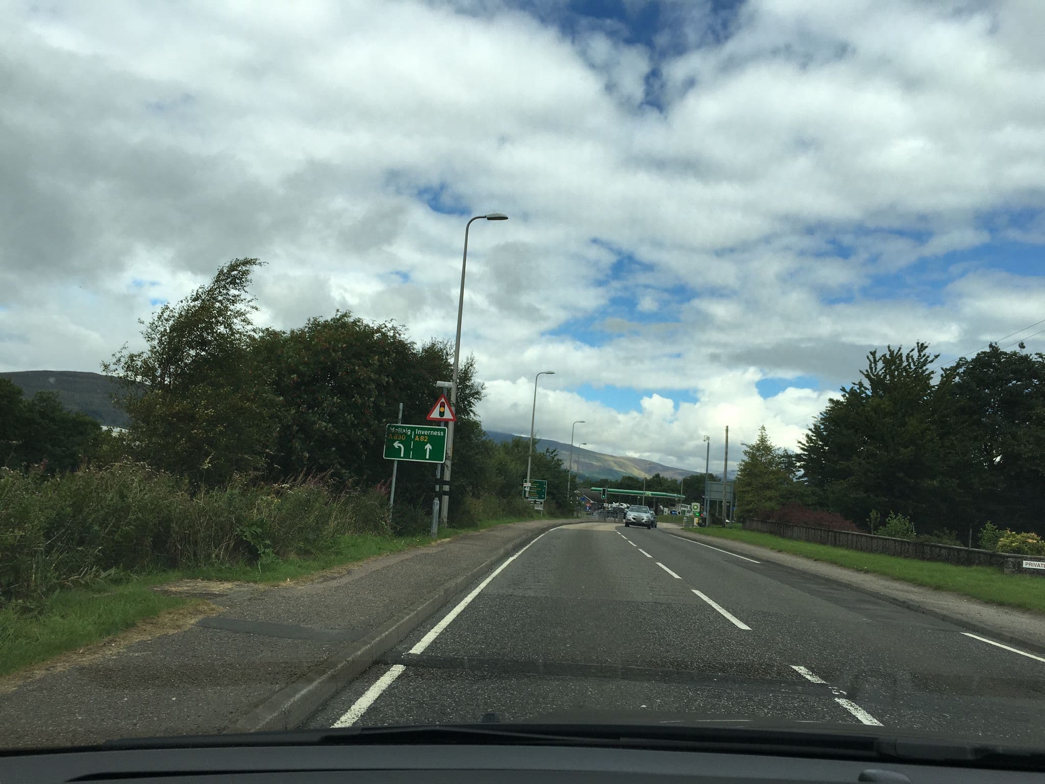 Street view near Shelbeck, Caol — © mackerski (CC BY-SA · Mapillary)