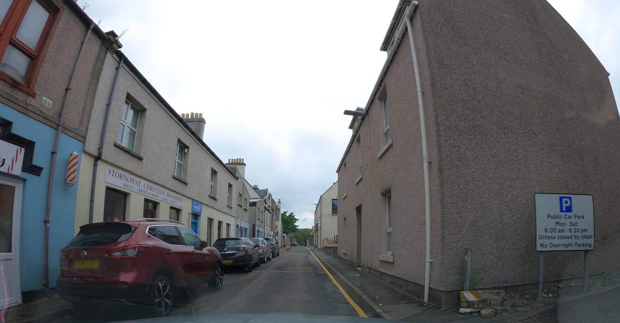 Street view near Stornoway Bed and Breakfast;MNM Hair Design, Stornoway — © hobgoblin (CC BY-SA · Mapillary)