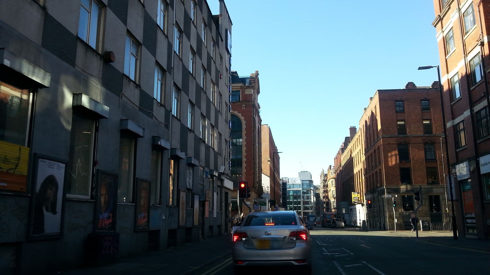 Street view near The Cow Hollow Hotel, Manchester — © adam2 (CC BY-SA · Mapillary)