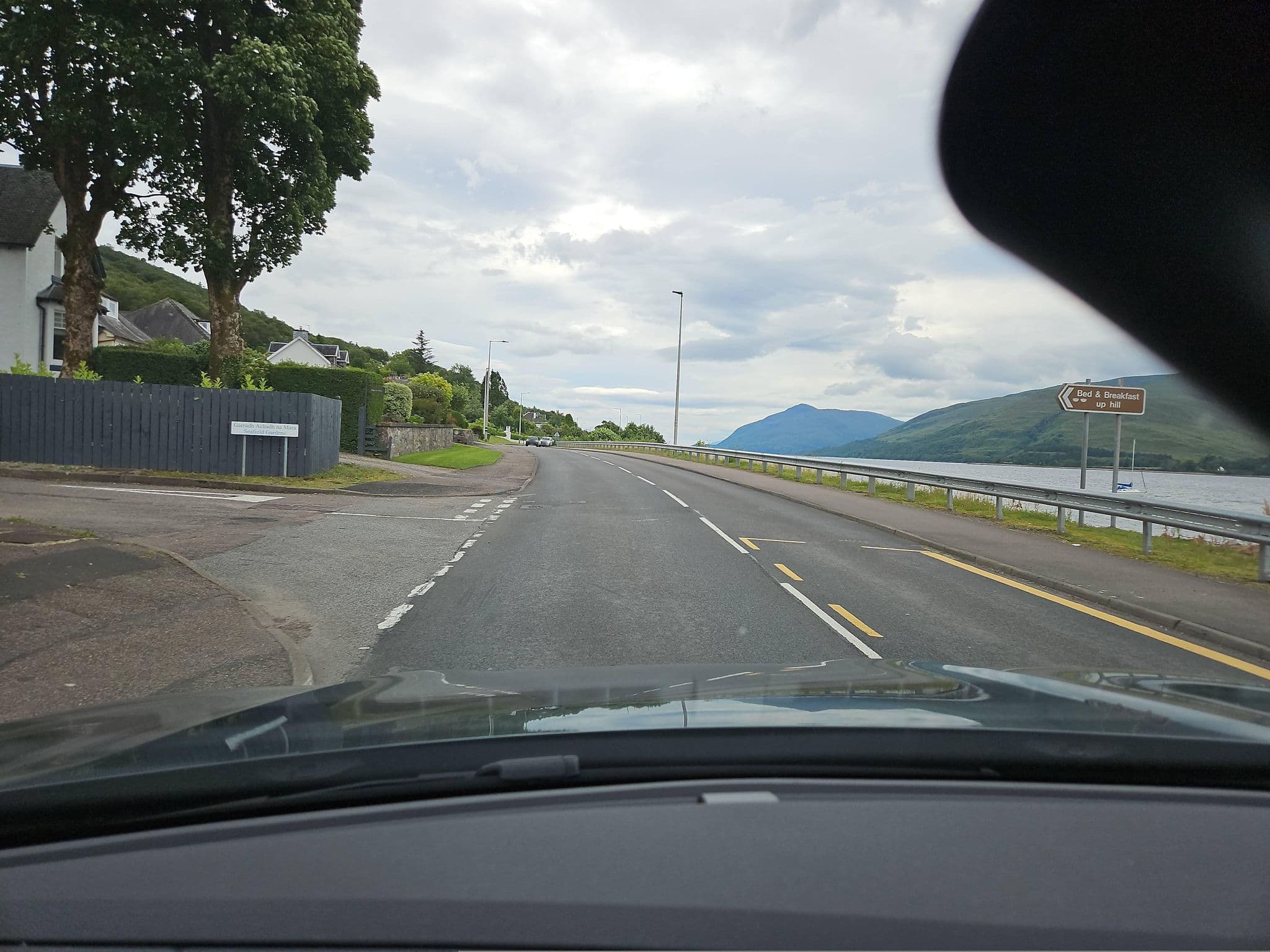 Street view near Chenderoh B&B, Fort William