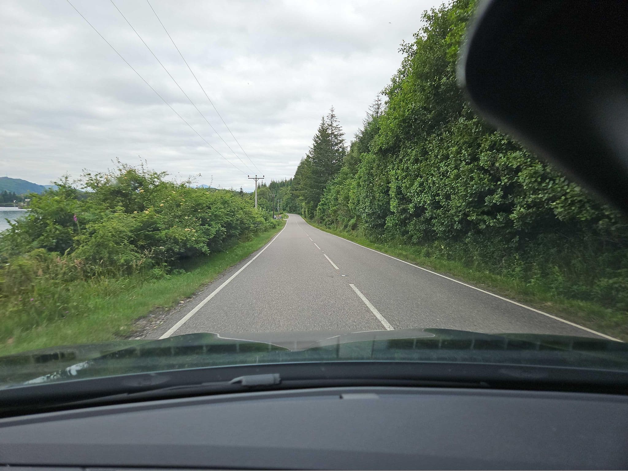 Street view near Shoreland Lodges, Drumnadrochit — © toho (CC BY-SA · Mapillary)