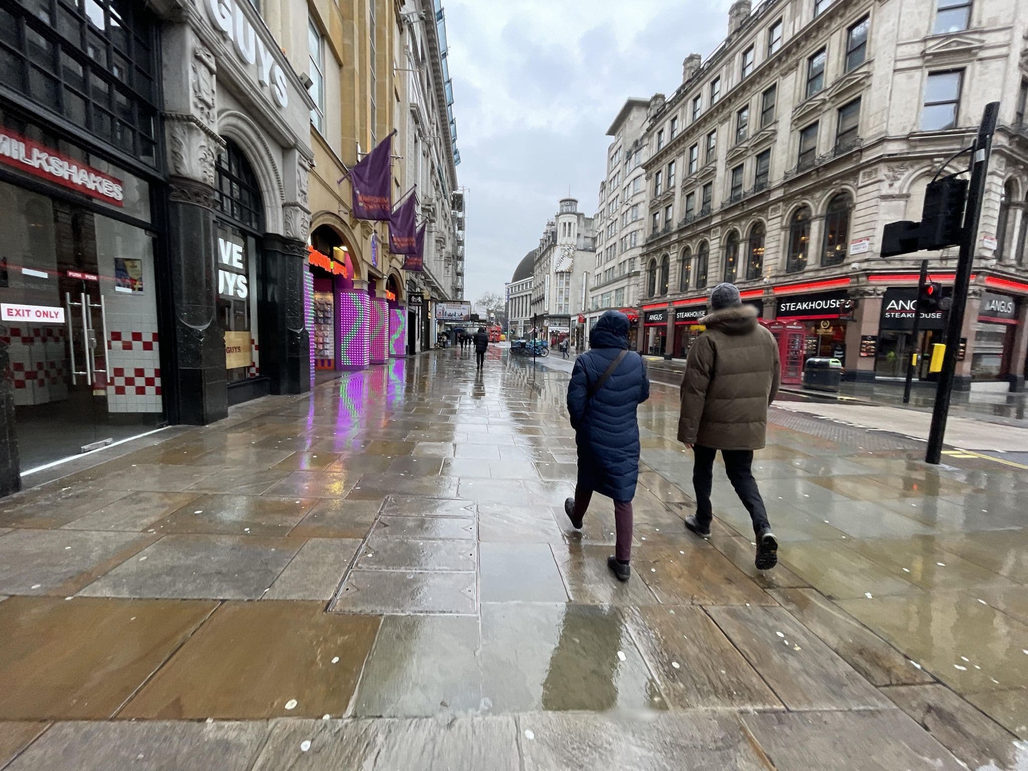 Street view near Zedwell Piccadilly Circus, Soho — © asturksever (CC BY-SA · Mapillary)