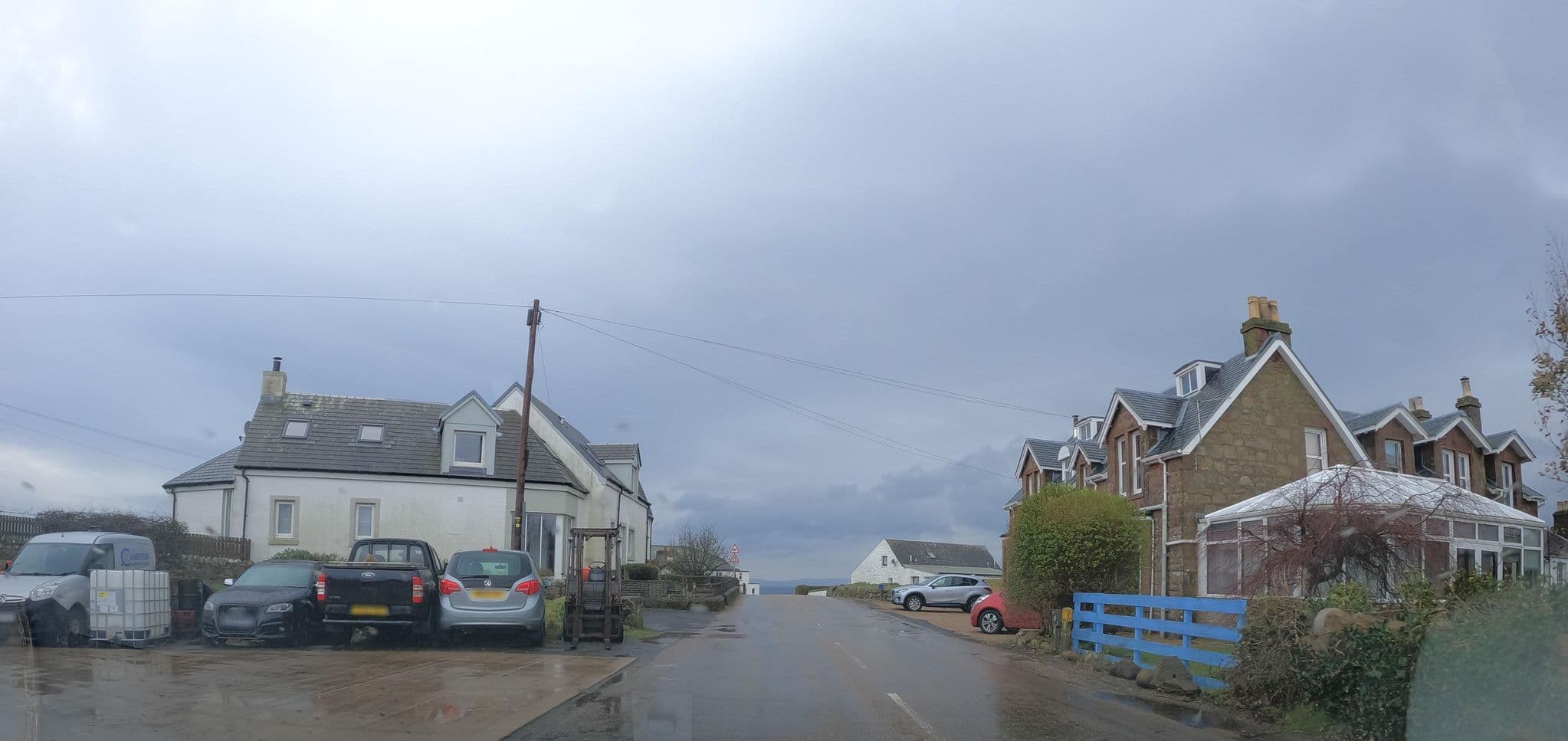 Street view near Blackwaterfoot Lodge, Isle of Arran — © hobgoblin (CC BY-SA · Mapillary)