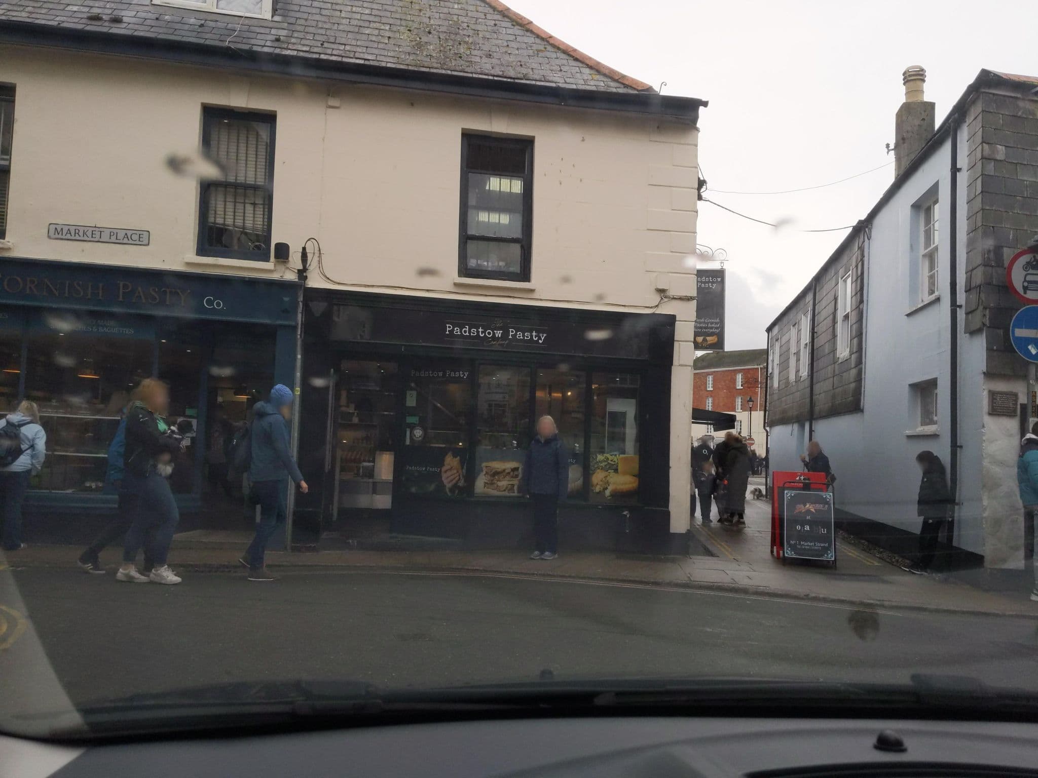 Street view near Quayside Cottage, Padstow — © WaggyDog (CC BY-SA · Mapillary)