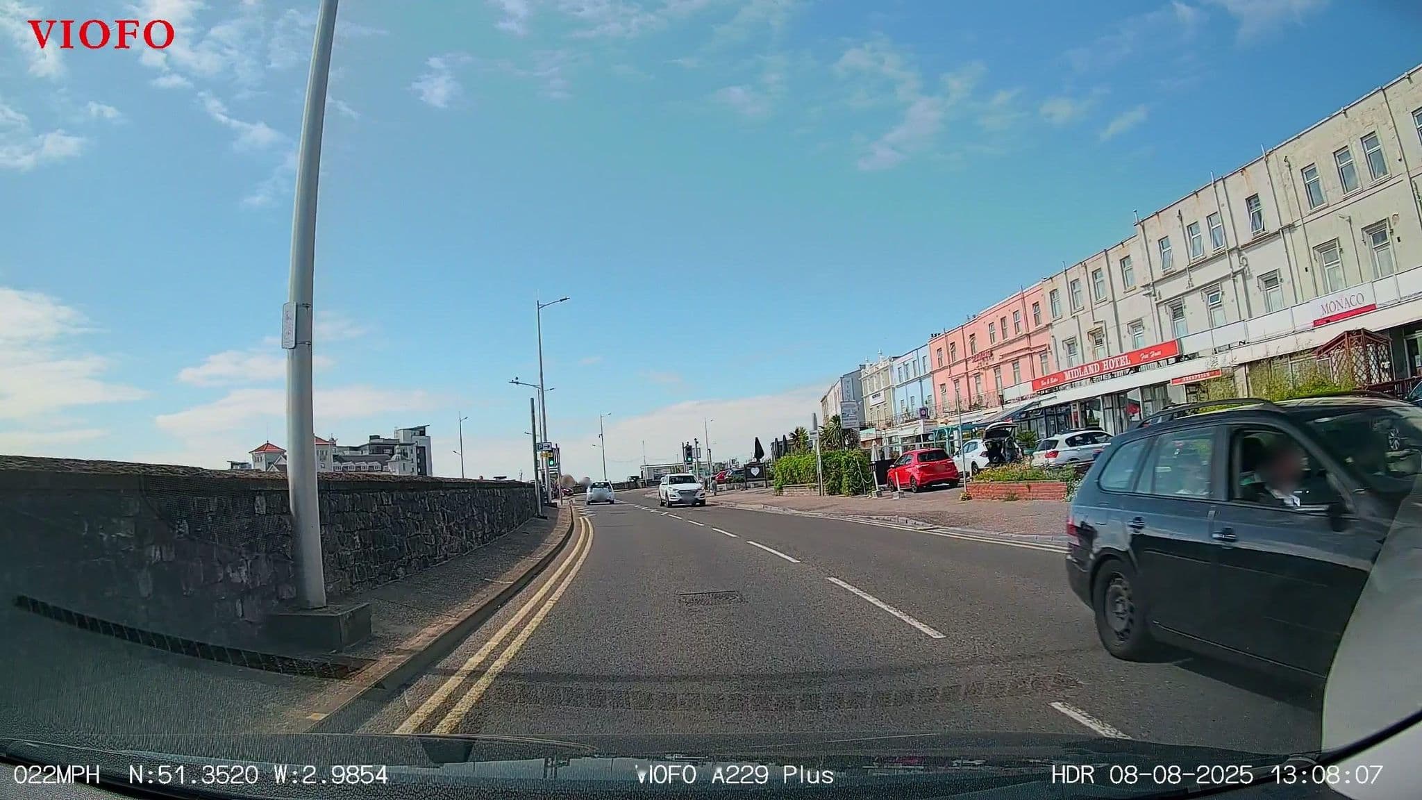 Street view near Monaco Hotel, Weston-super-Mare — © RyanBush (CC BY-SA · Mapillary)