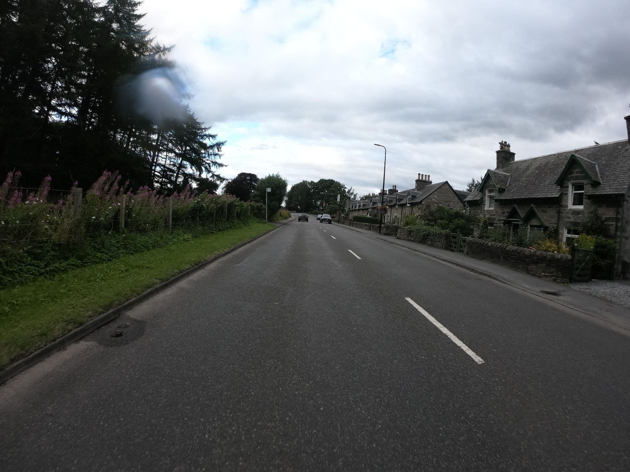 Street view near Gardeners Cottage, Pitlochry — © joostjakob (CC BY-SA · Mapillary)