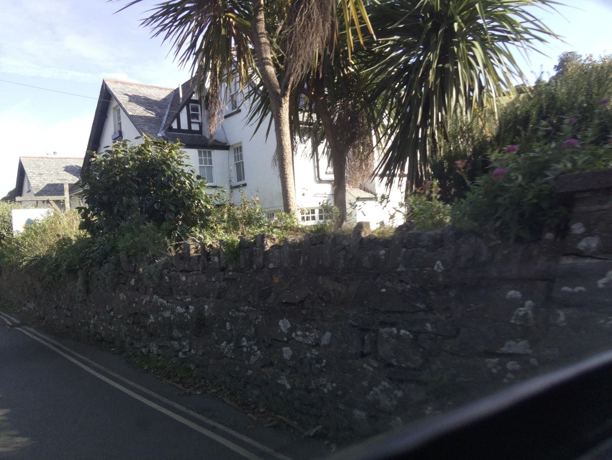 Street view near Longmead House, Lynton — © southglos (CC BY-SA · Mapillary)