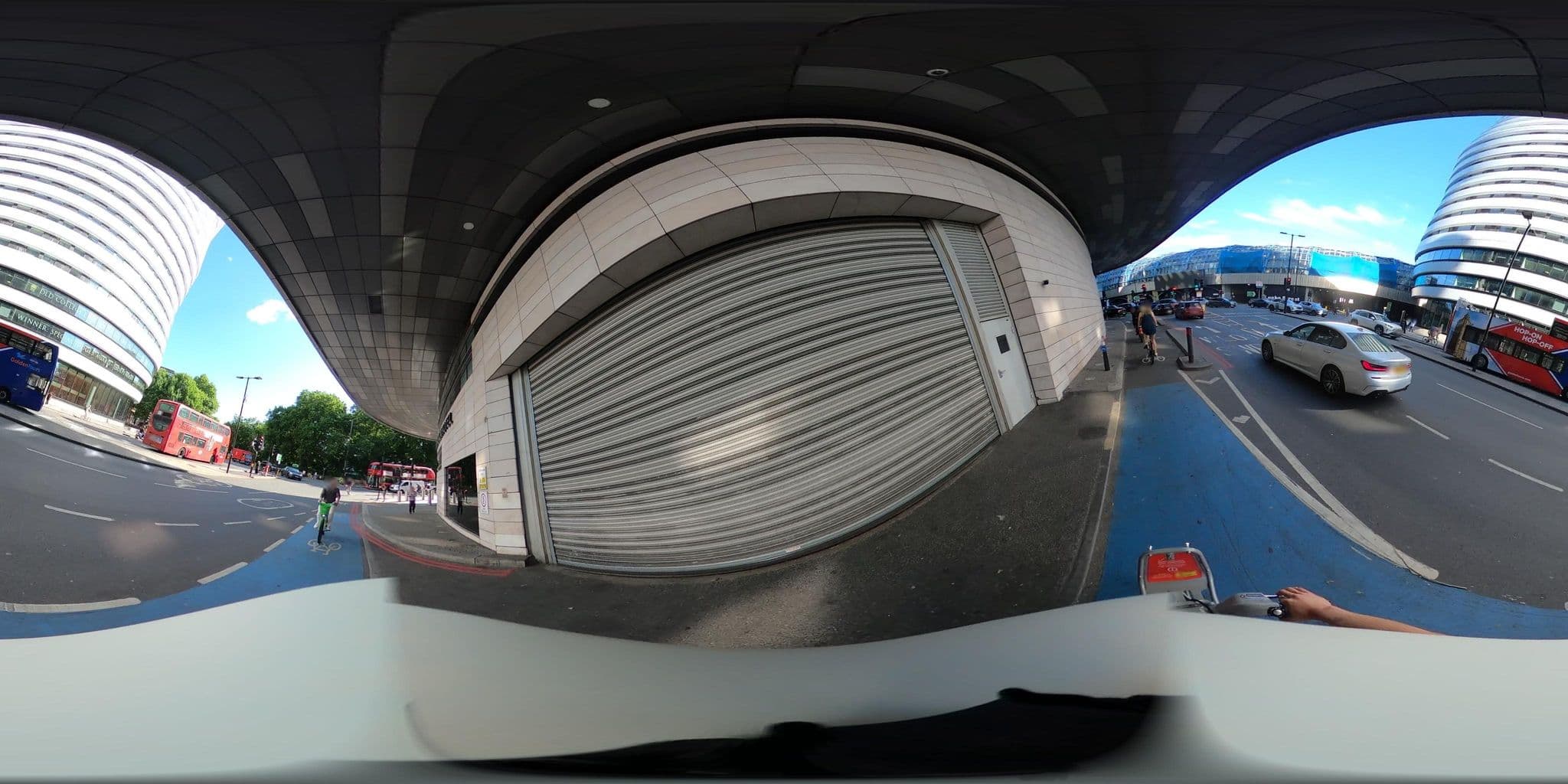 Street view near Park Plaza Westminster Bridge, Lambeth — © NatchaponJ (CC BY-SA · Mapillary)